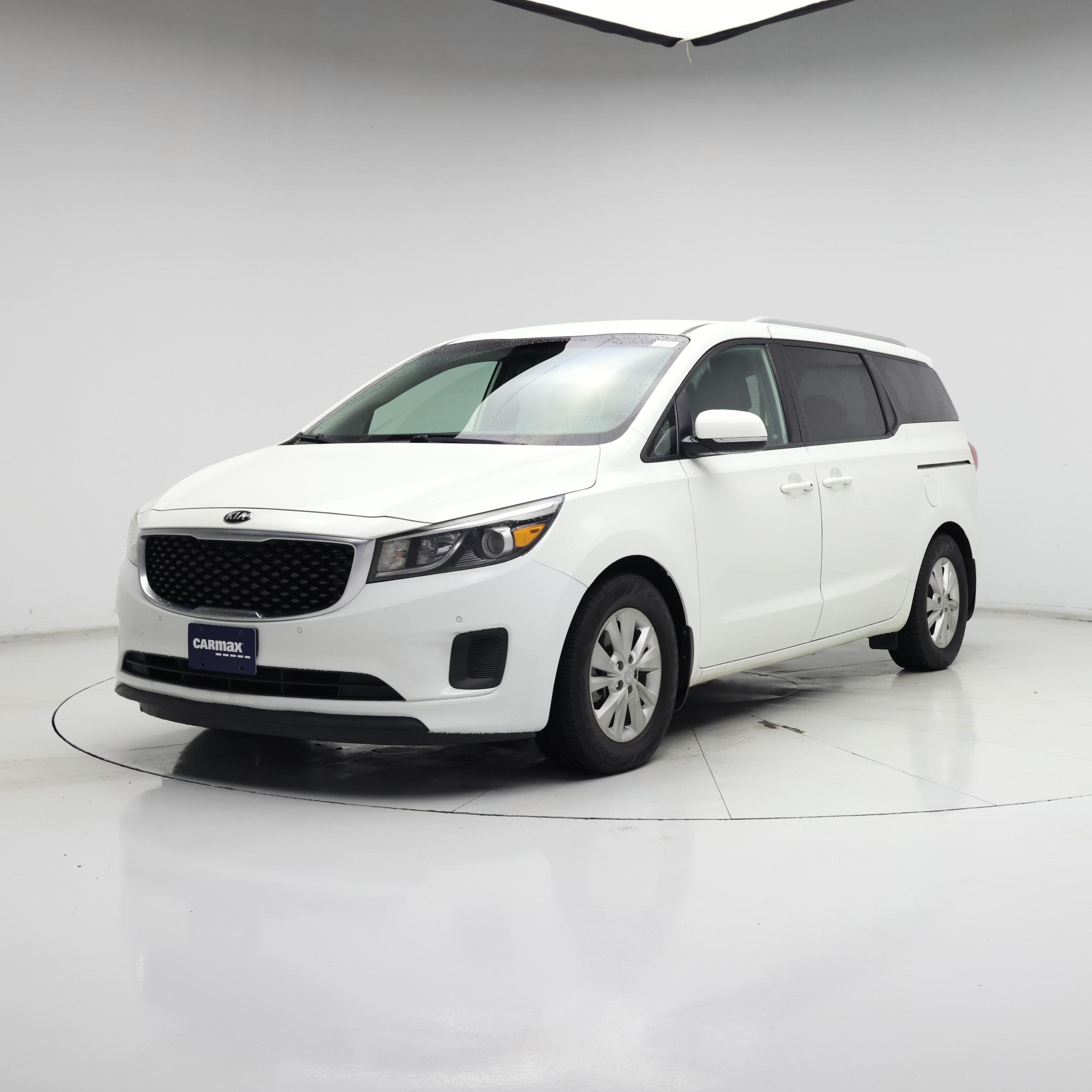 Thumbnail: 2017 Kia Sedona - 4
