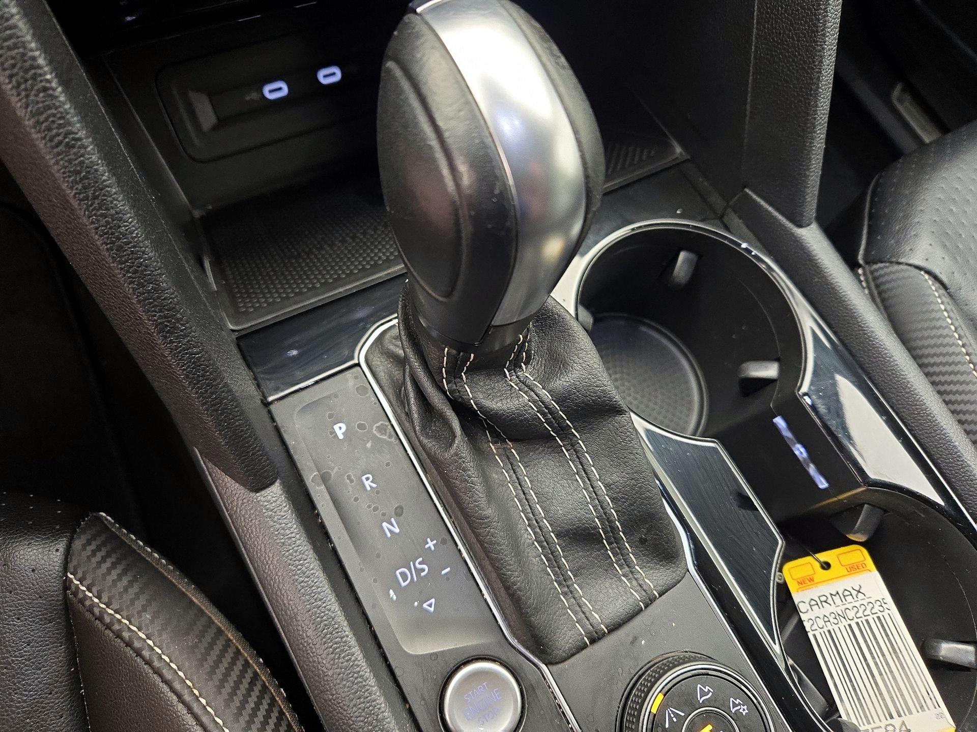 Thumbnail: 2022 Volkswagen Atlas - 17