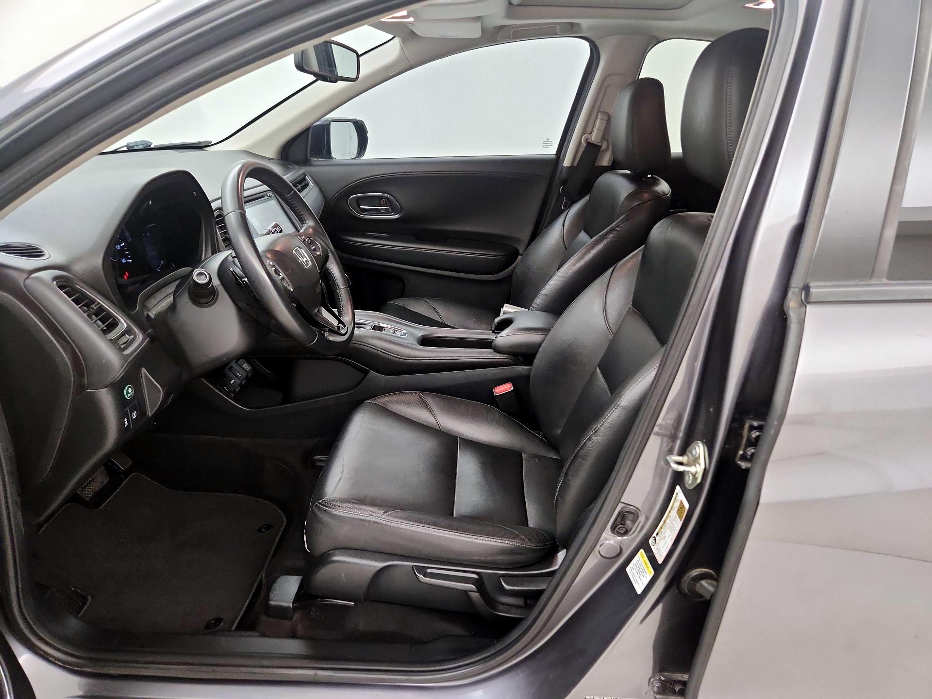 Thumbnail: 2016 Honda HR-V - 11