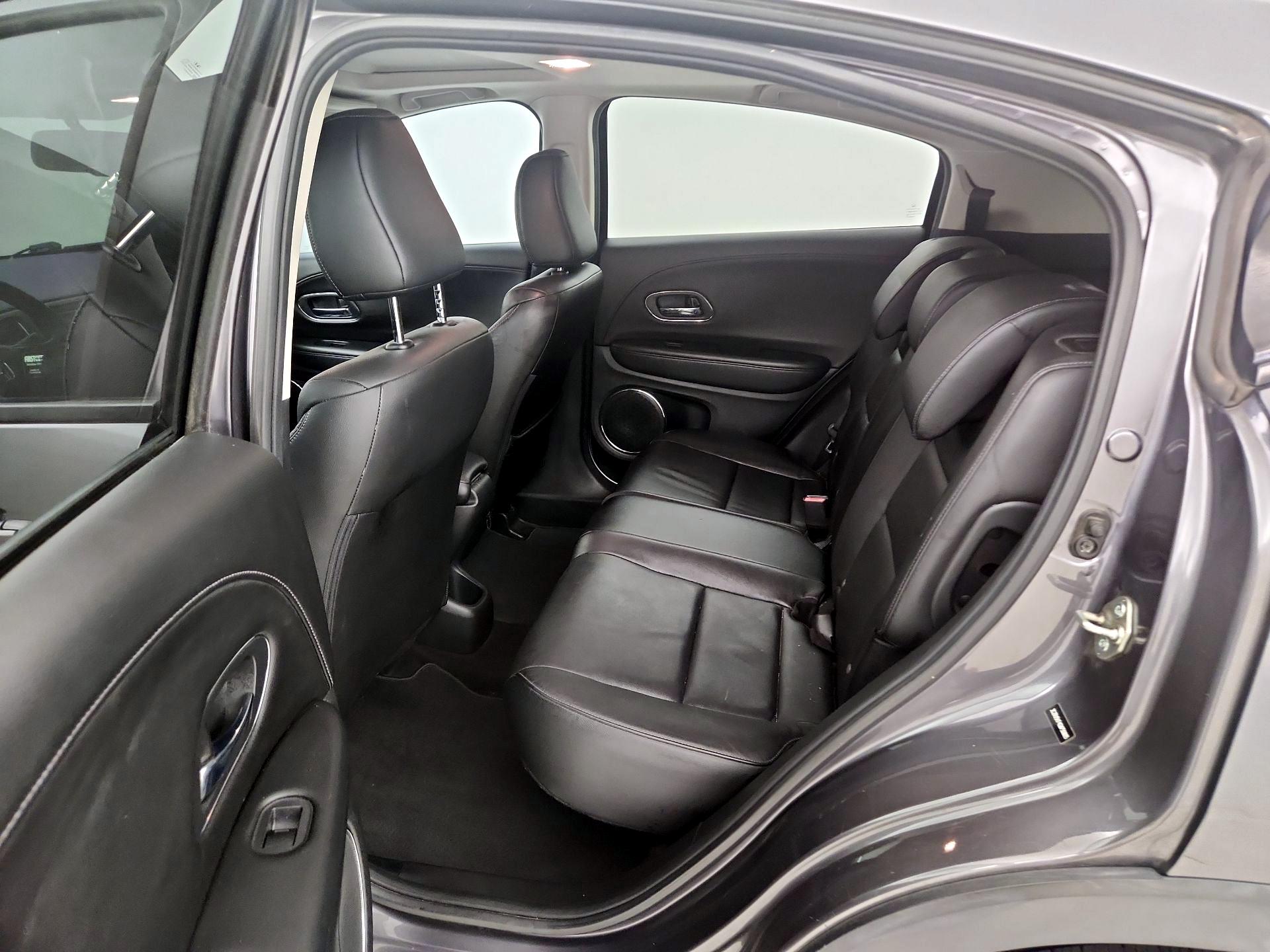 Thumbnail: 2016 Honda HR-V - 20