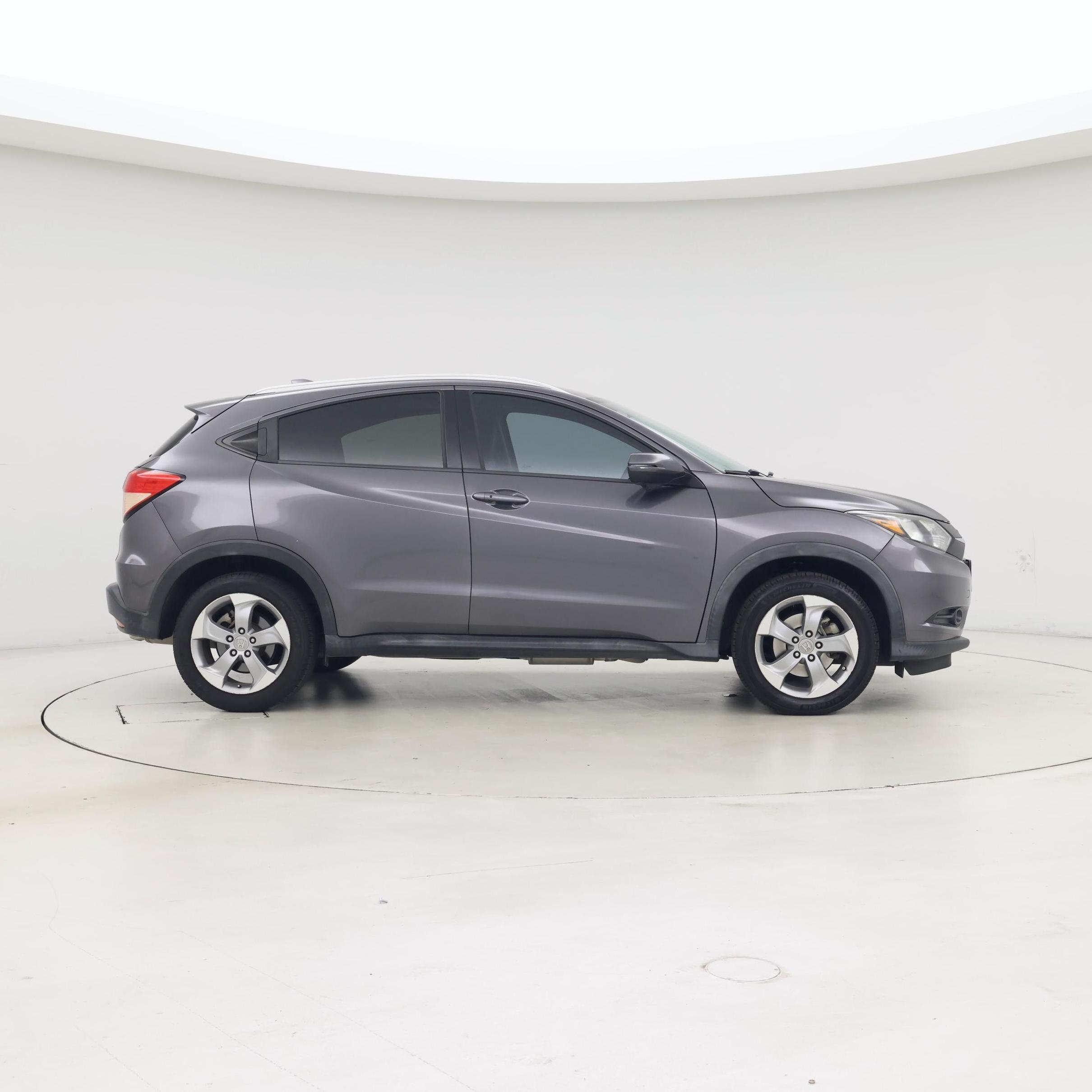 Thumbnail: 2016 Honda HR-V - 7