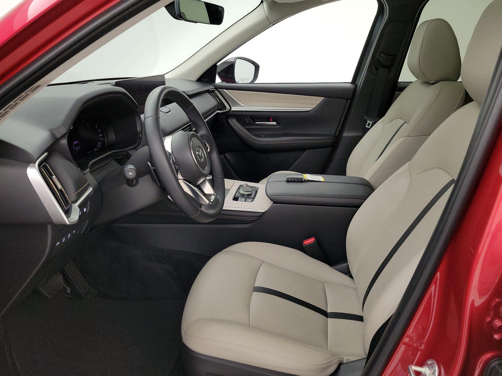 Thumbnail: 2025 Mazda CX-70 - 11