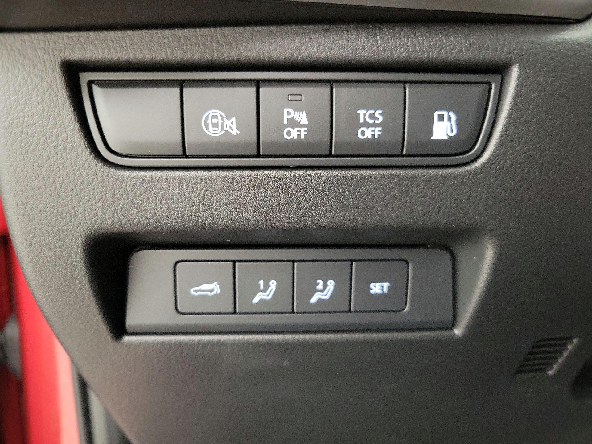 Thumbnail: 2025 Mazda CX-70 - 13