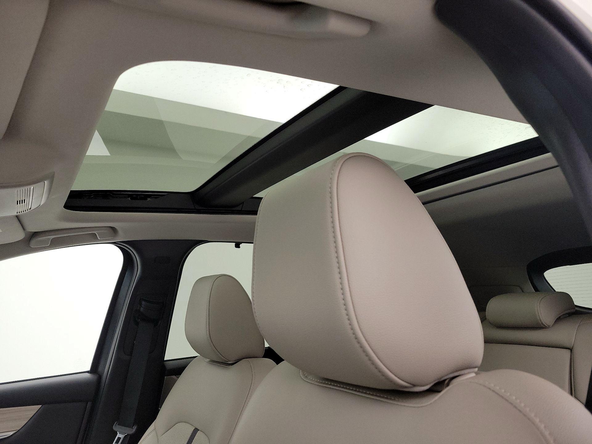 Thumbnail: 2025 Mazda CX-70 - 18