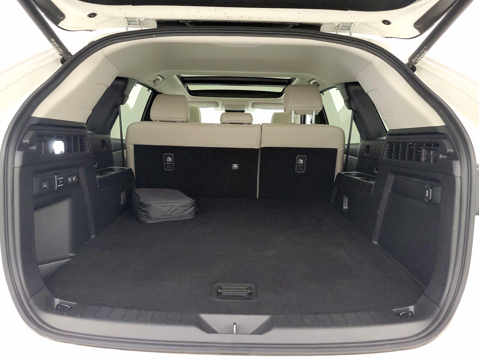 Thumbnail: 2025 Mazda CX-70 - 20