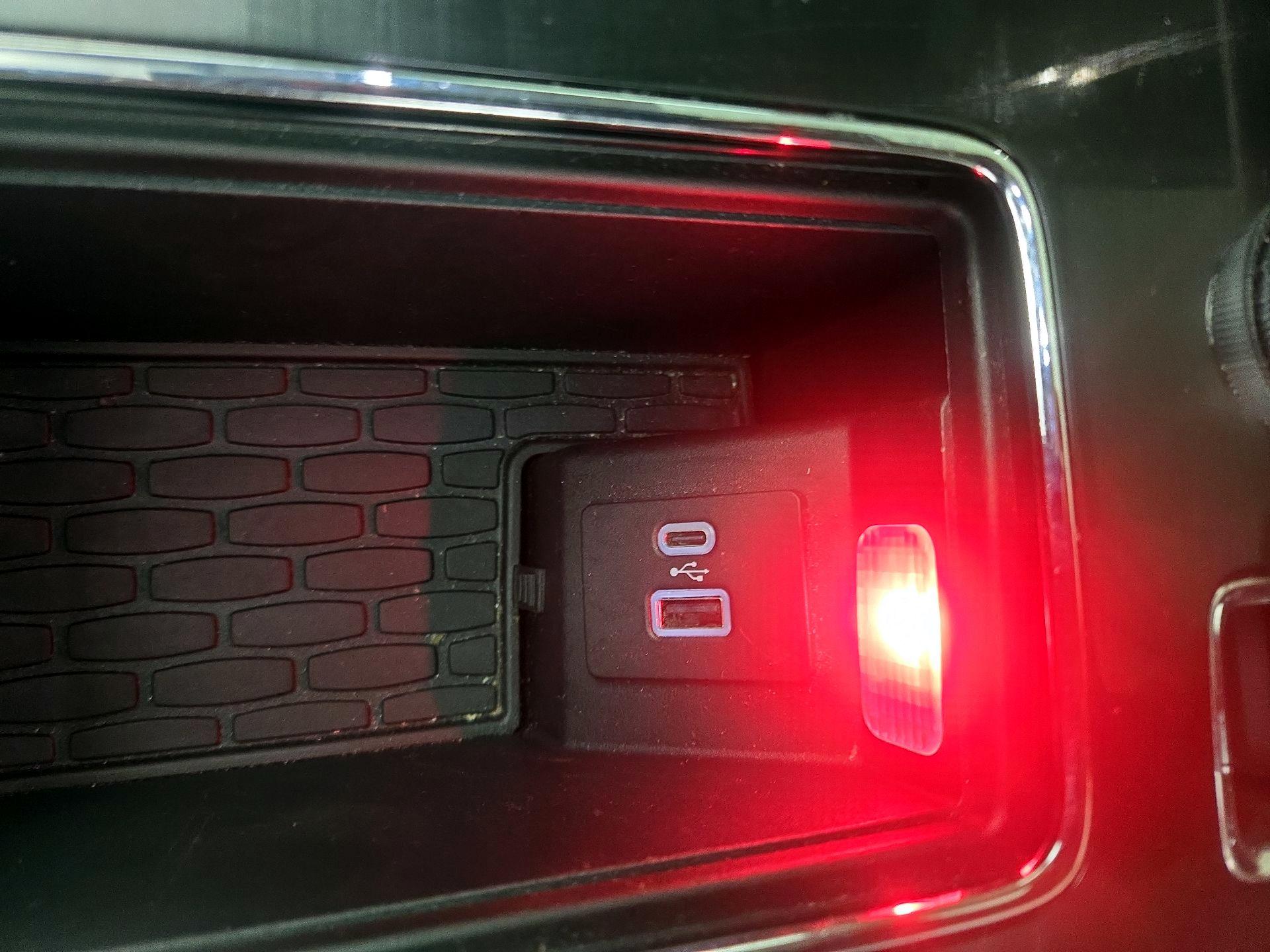 Thumbnail: 2024 Lincoln Aviator - 19