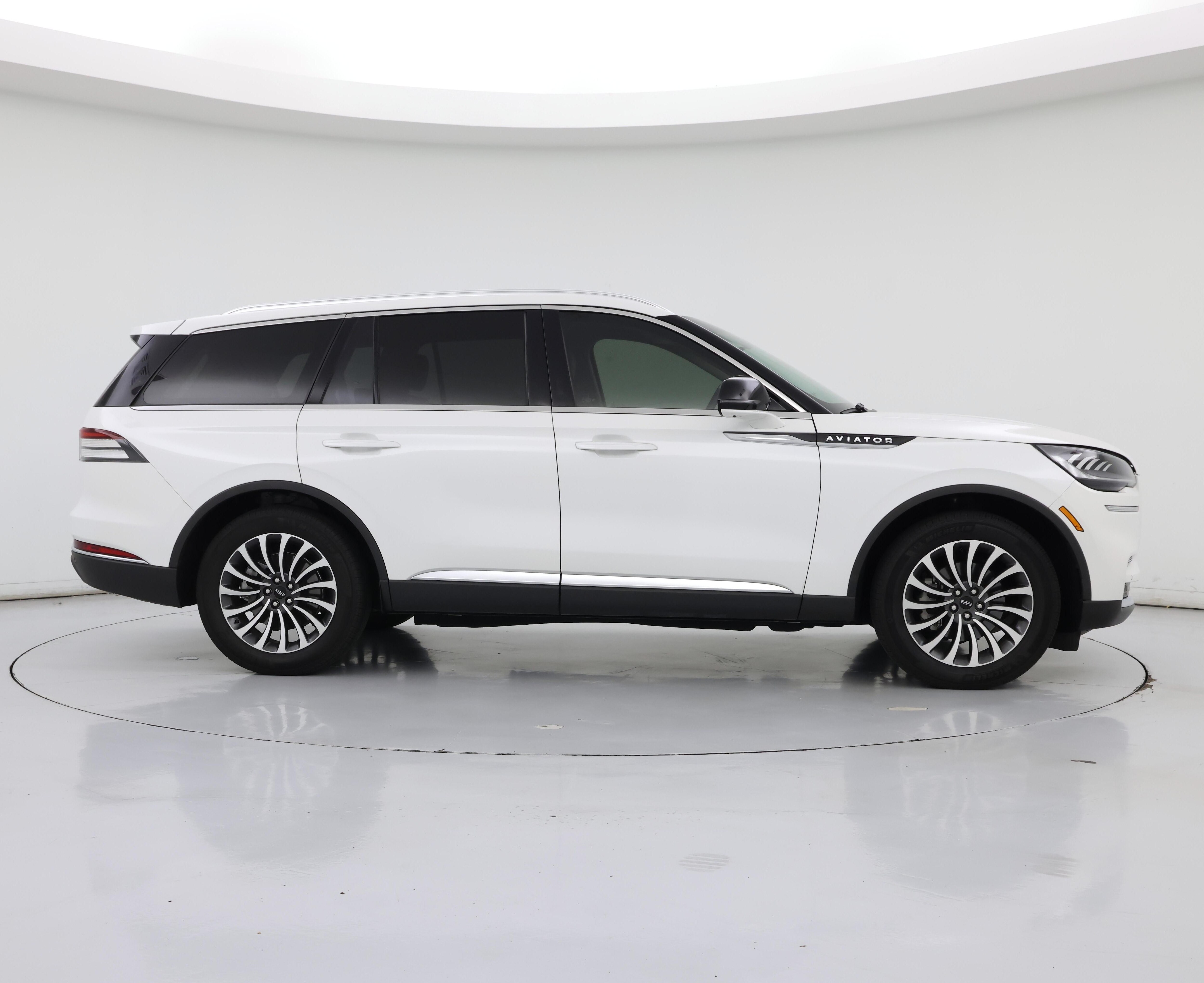 Thumbnail: 2024 Lincoln Aviator - 7