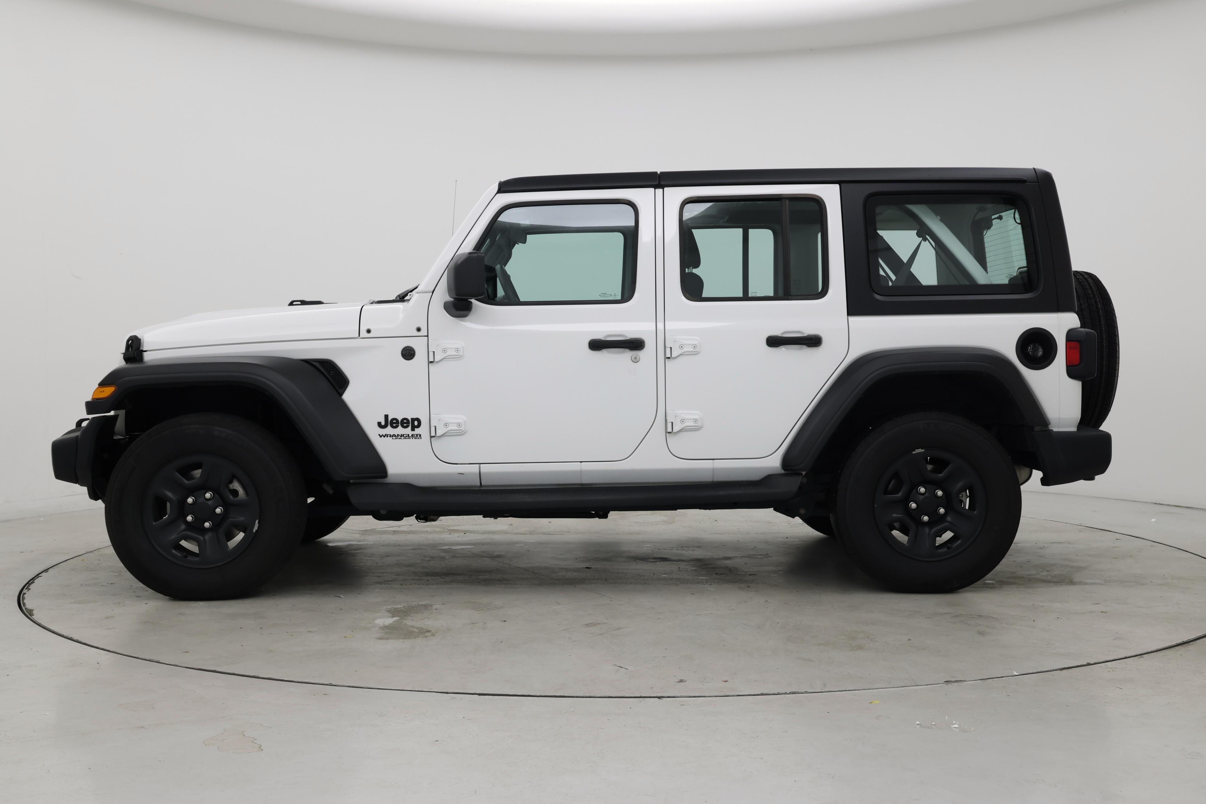 Thumbnail: 2022 Jeep Wrangler - 3