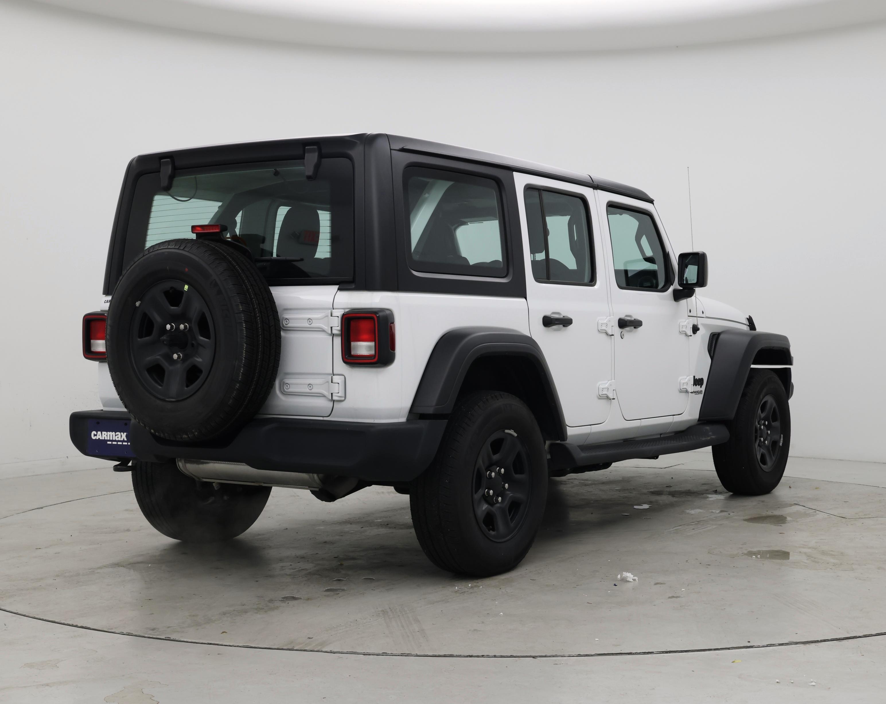 Thumbnail: 2022 Jeep Wrangler - 8