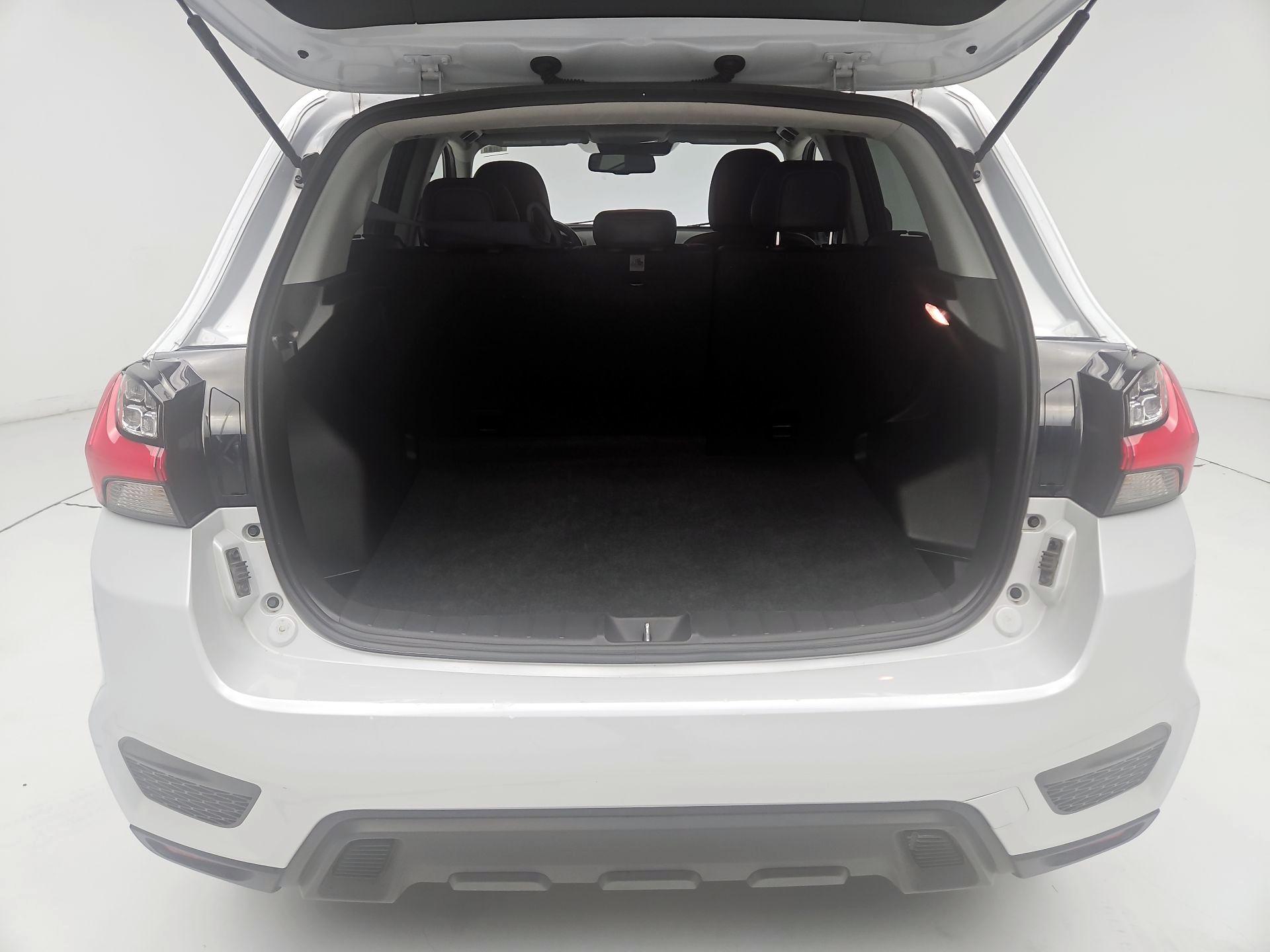 Thumbnail: 2024 Mitsubishi Outlander Sport - 20