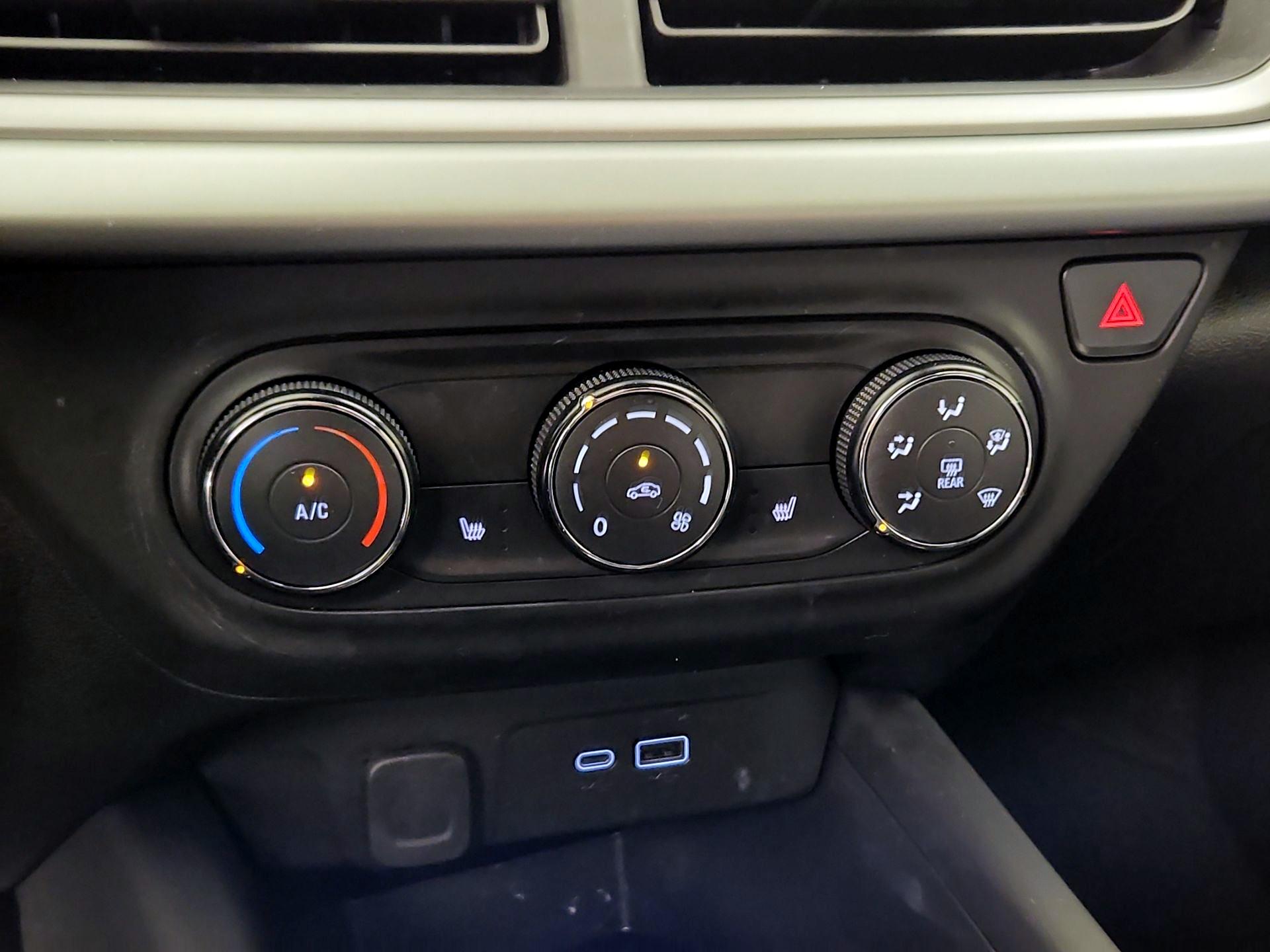 Thumbnail: 2025 Chevrolet Trax - 16