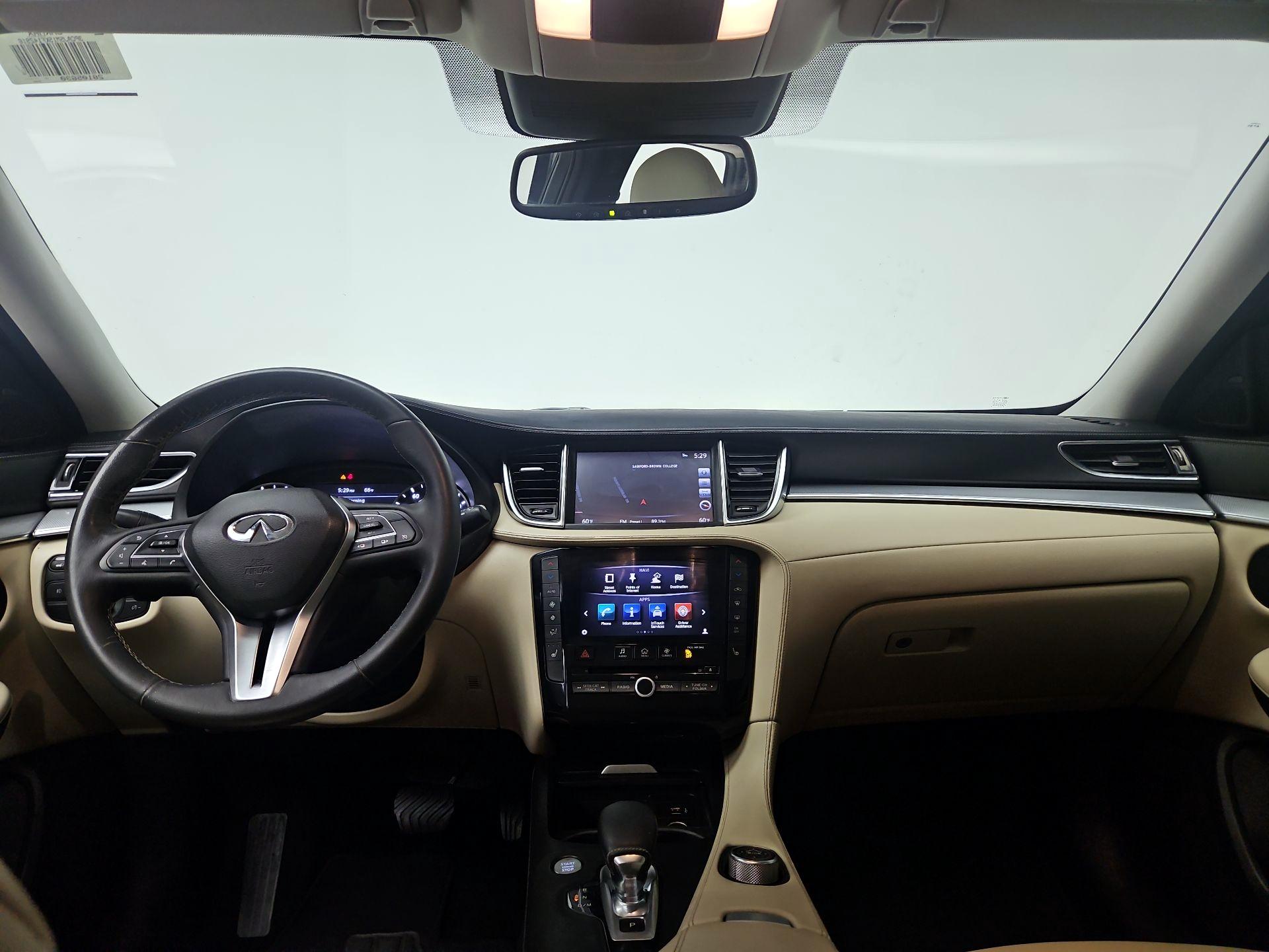 Thumbnail: 2019 INFINITI QX50 - 9