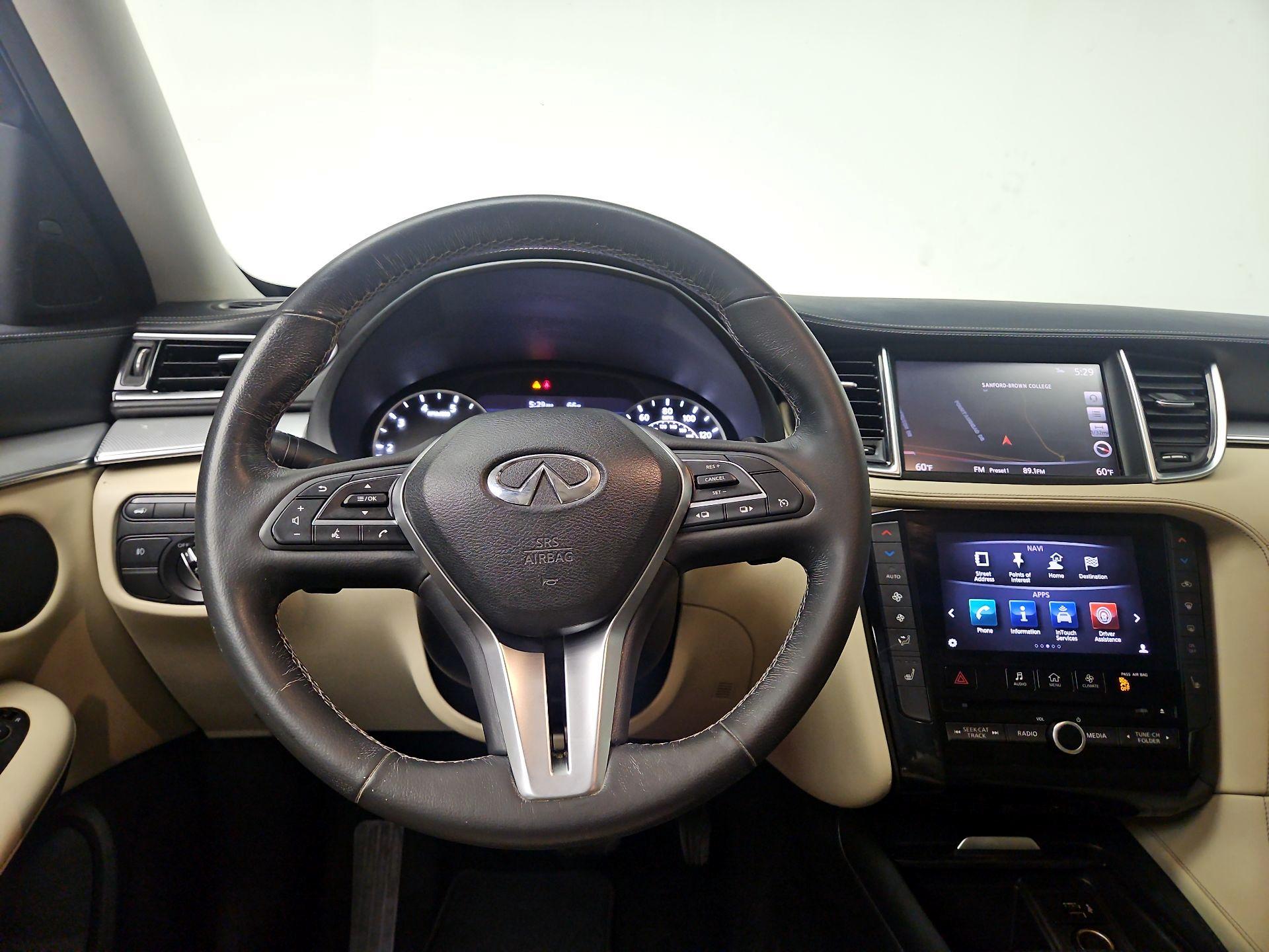 Thumbnail: 2019 INFINITI QX50 - 10