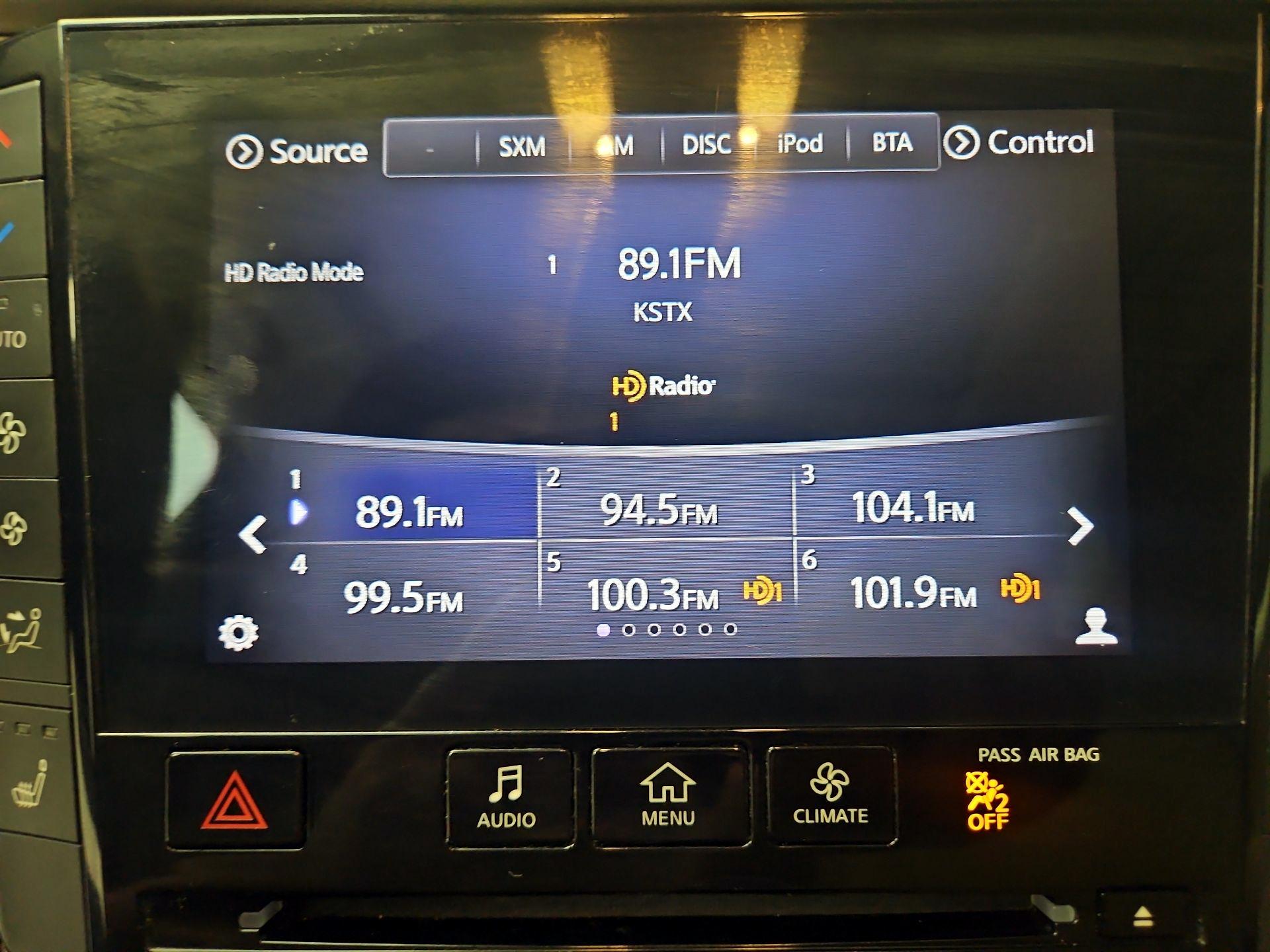 Thumbnail: 2019 INFINITI QX50 - 15