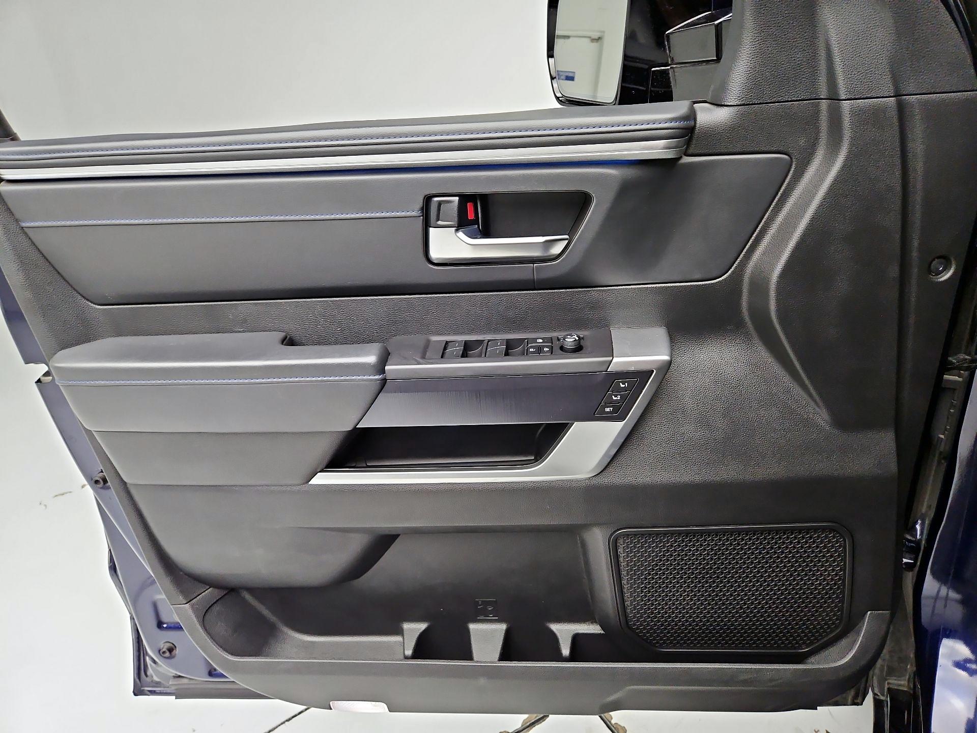 Thumbnail: 2023 Toyota Tundra - 12