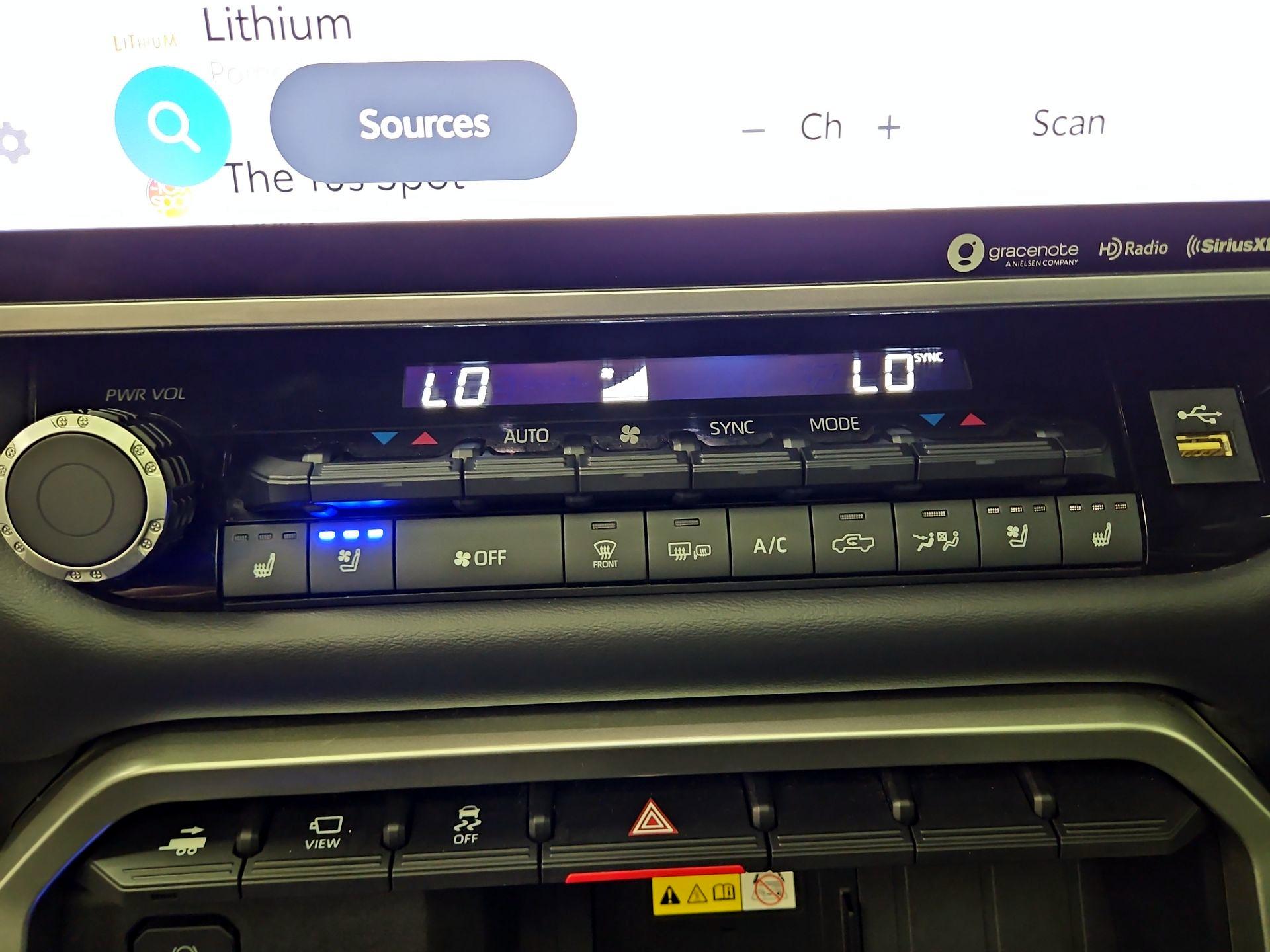 Thumbnail: 2023 Toyota Tundra - 16