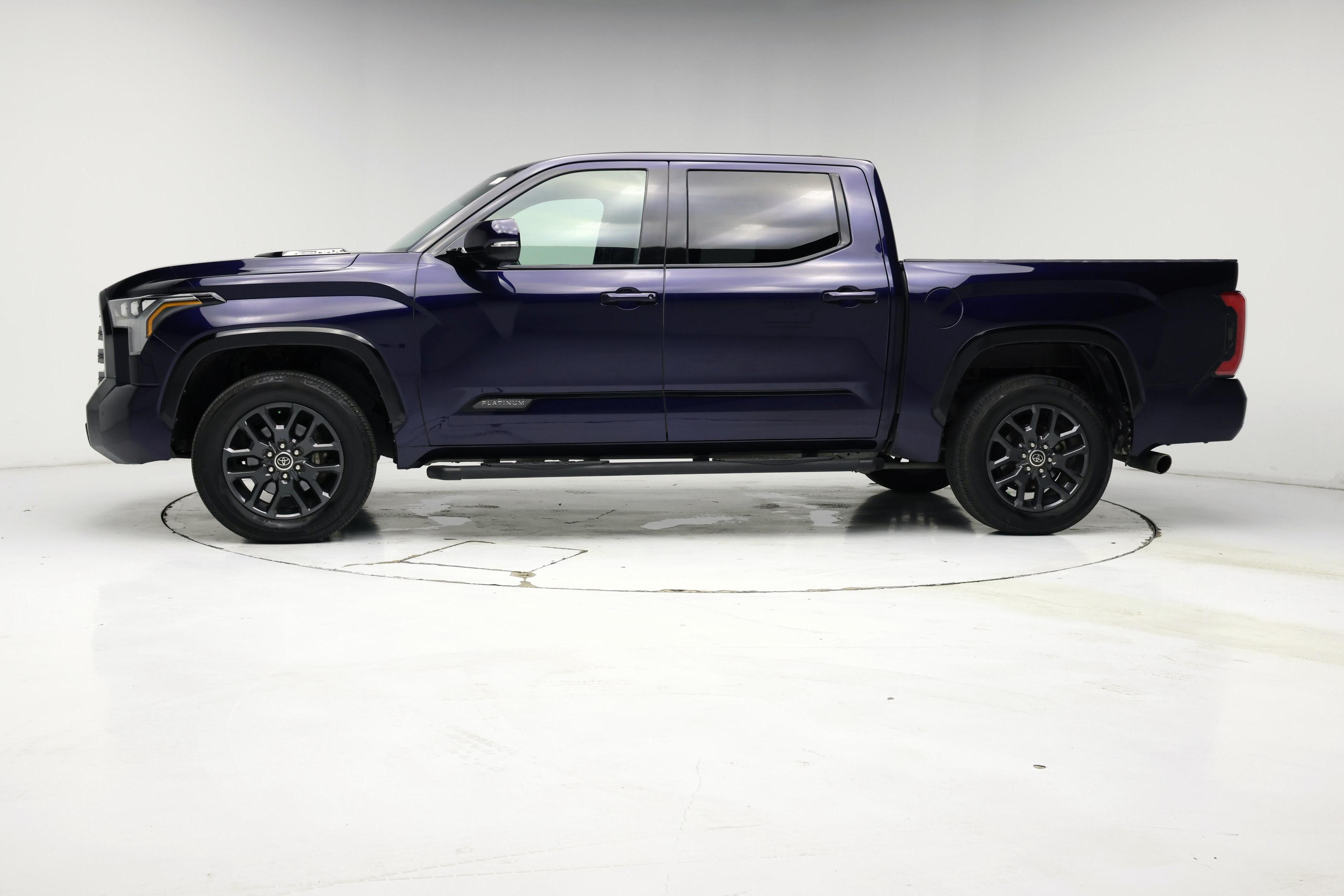 Thumbnail: 2023 Toyota Tundra - 3
