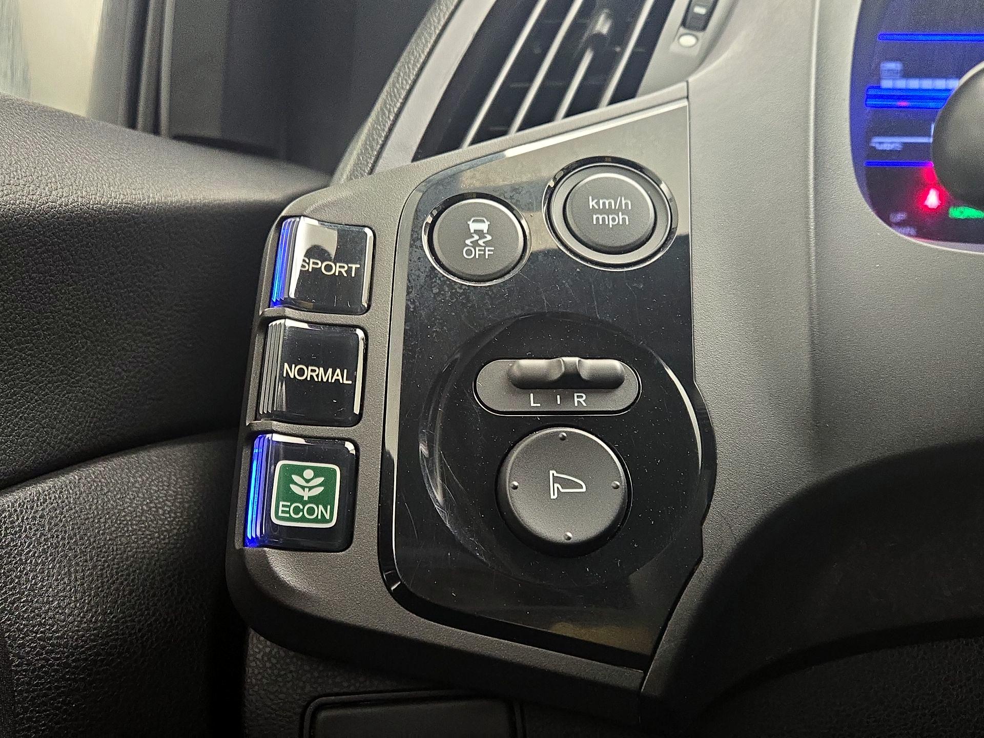 Thumbnail: 2015 Honda CR-Z - 13