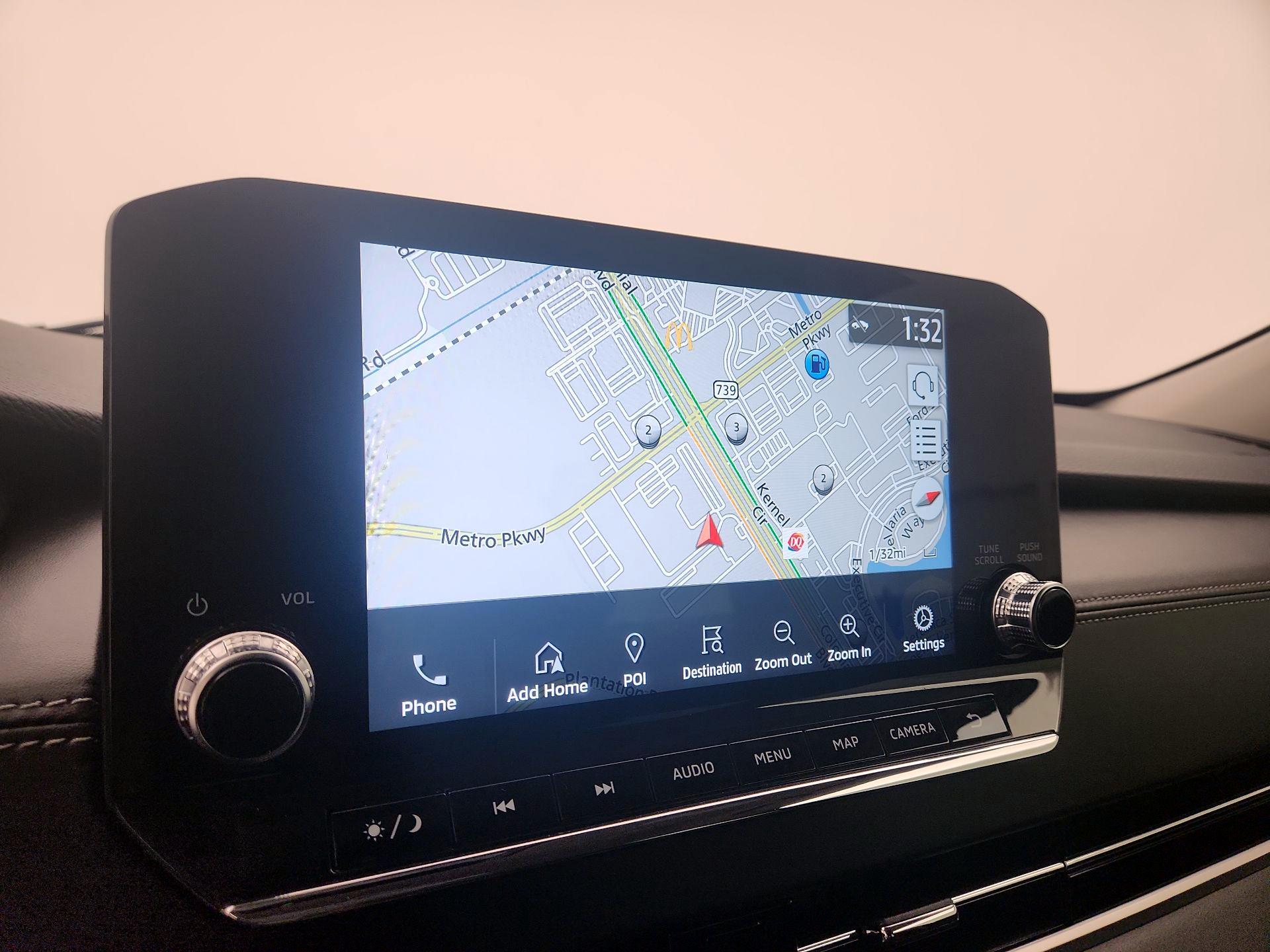 Thumbnail: 2022 Mitsubishi Outlander - 14