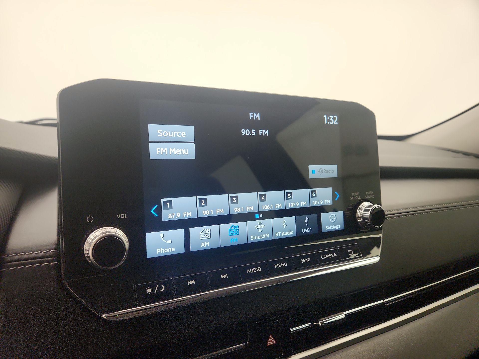 Thumbnail: 2022 Mitsubishi Outlander - 16