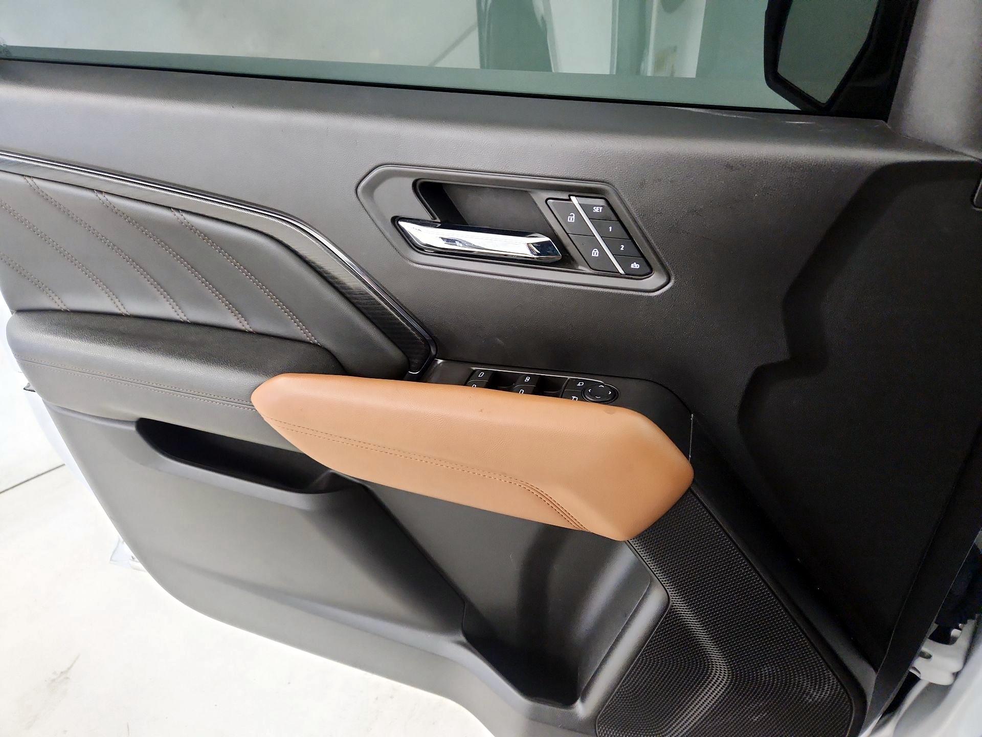 Thumbnail: 2023 GMC Canyon - 12