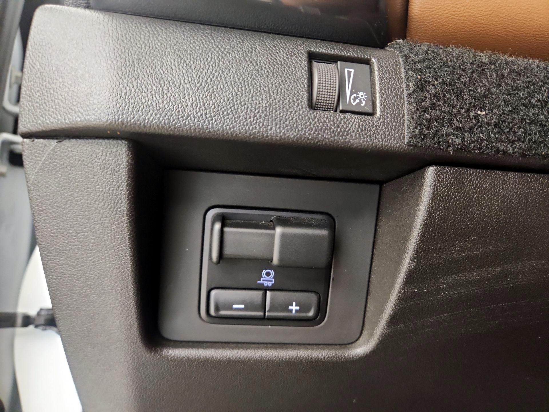 Thumbnail: 2023 GMC Canyon - 13