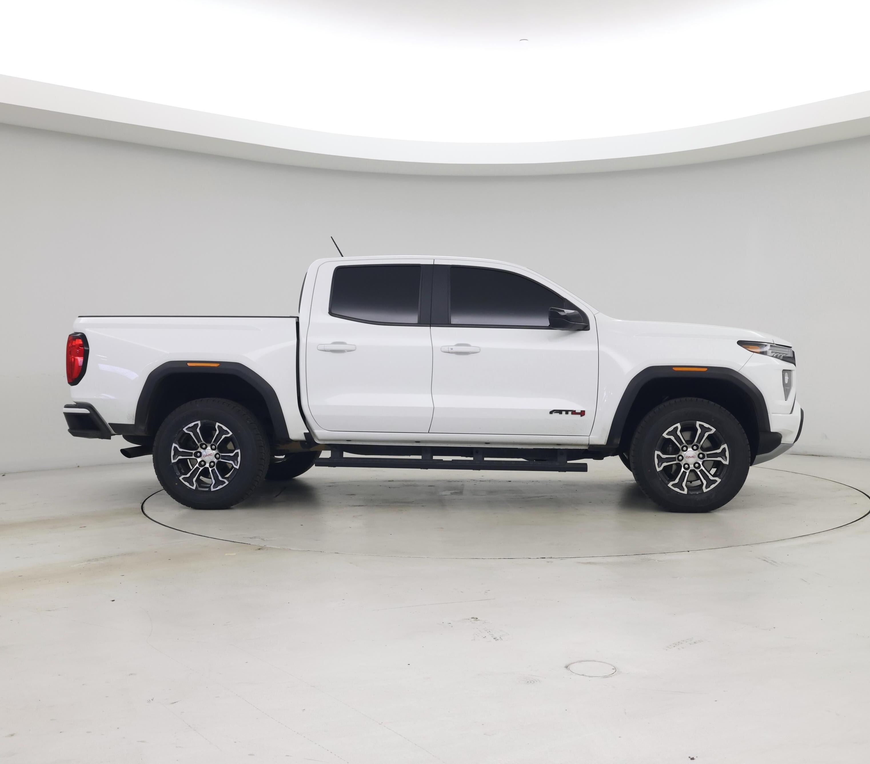 Thumbnail: 2023 GMC Canyon - 7