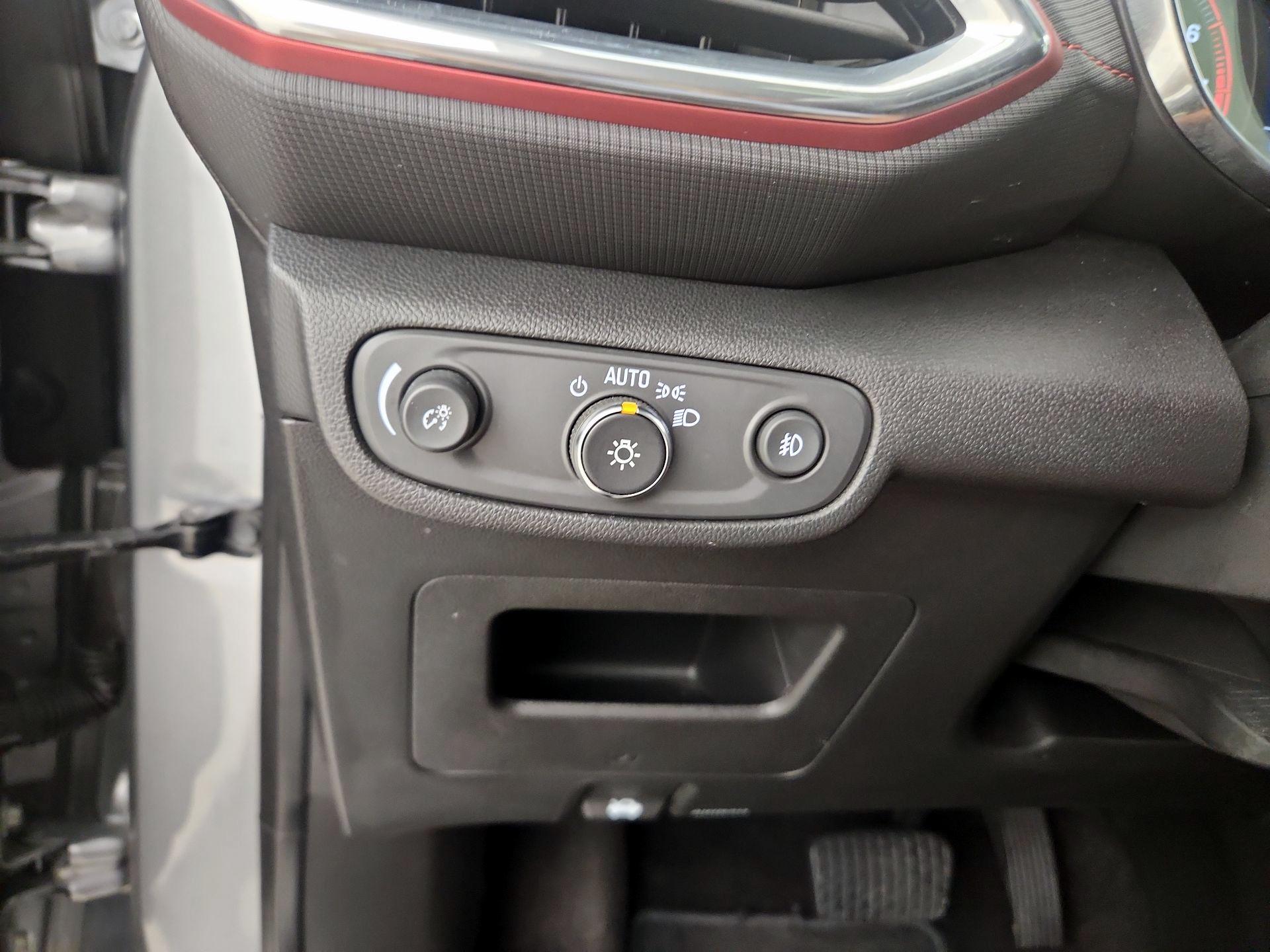 Thumbnail: 2023 Chevrolet TrailBlazer - 13