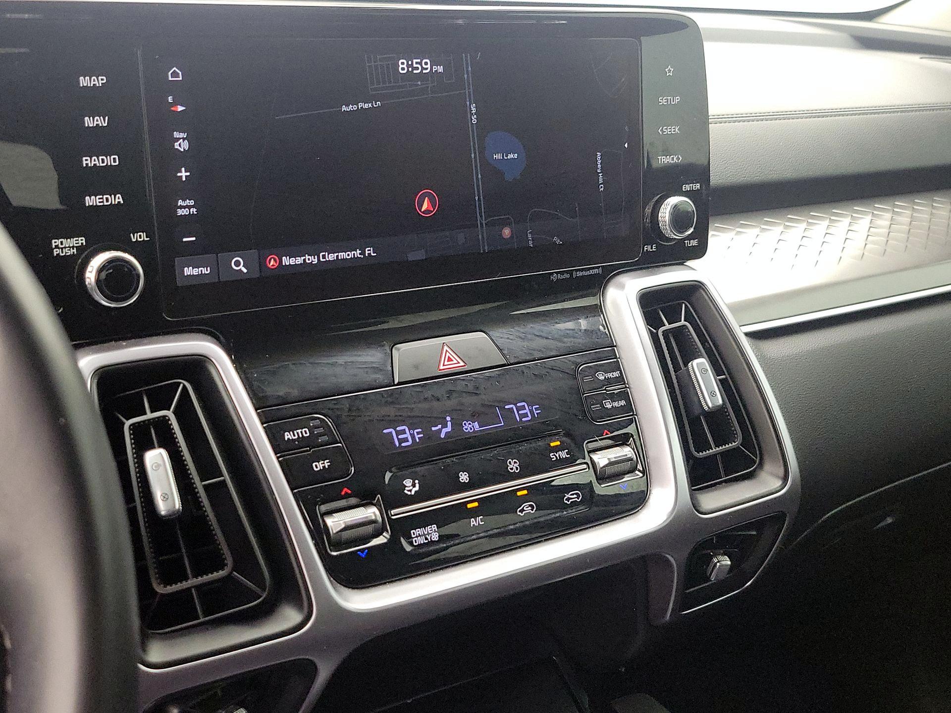 Thumbnail: 2023 Kia Sorento - 14