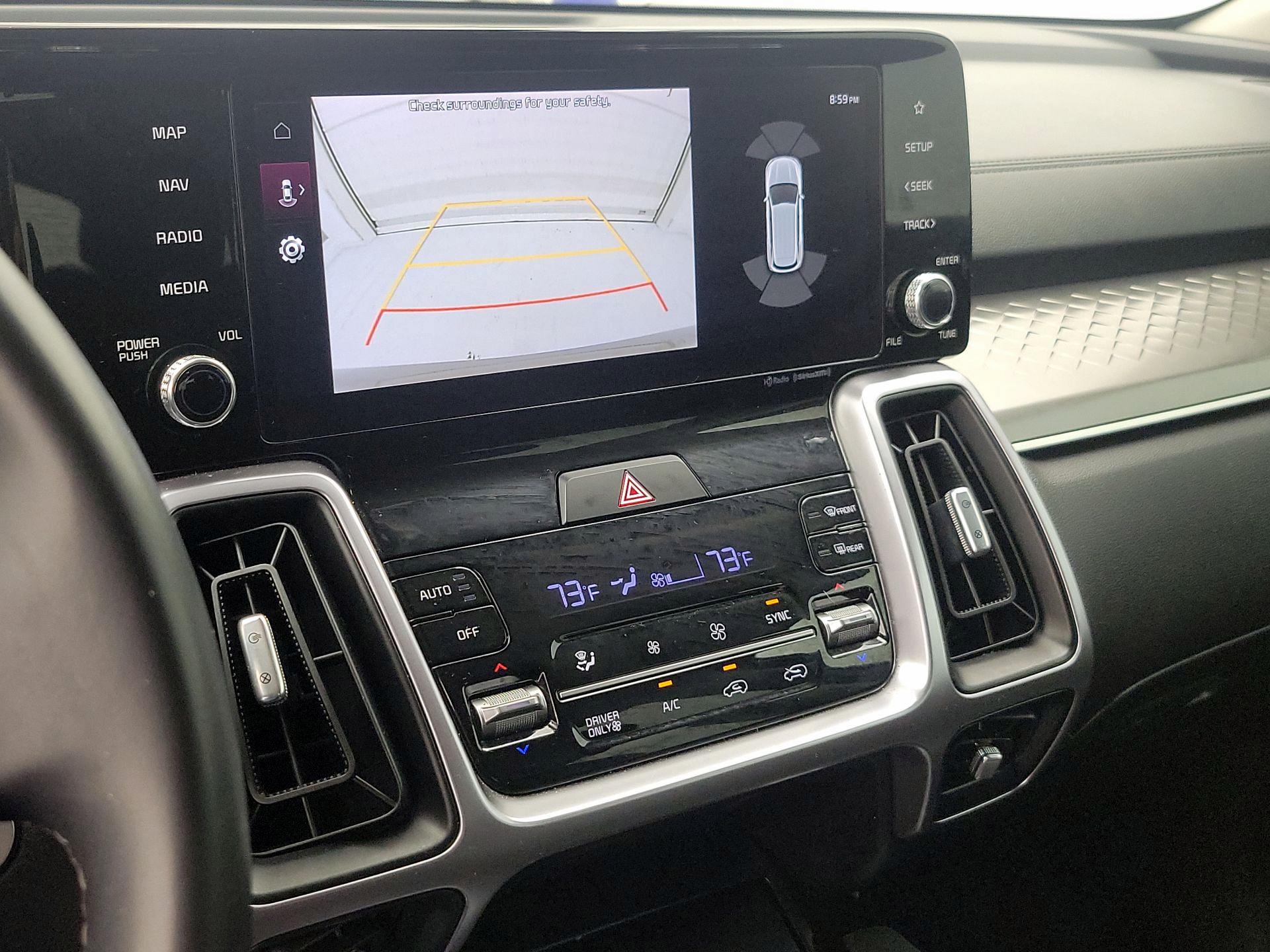 Thumbnail: 2023 Kia Sorento - 15