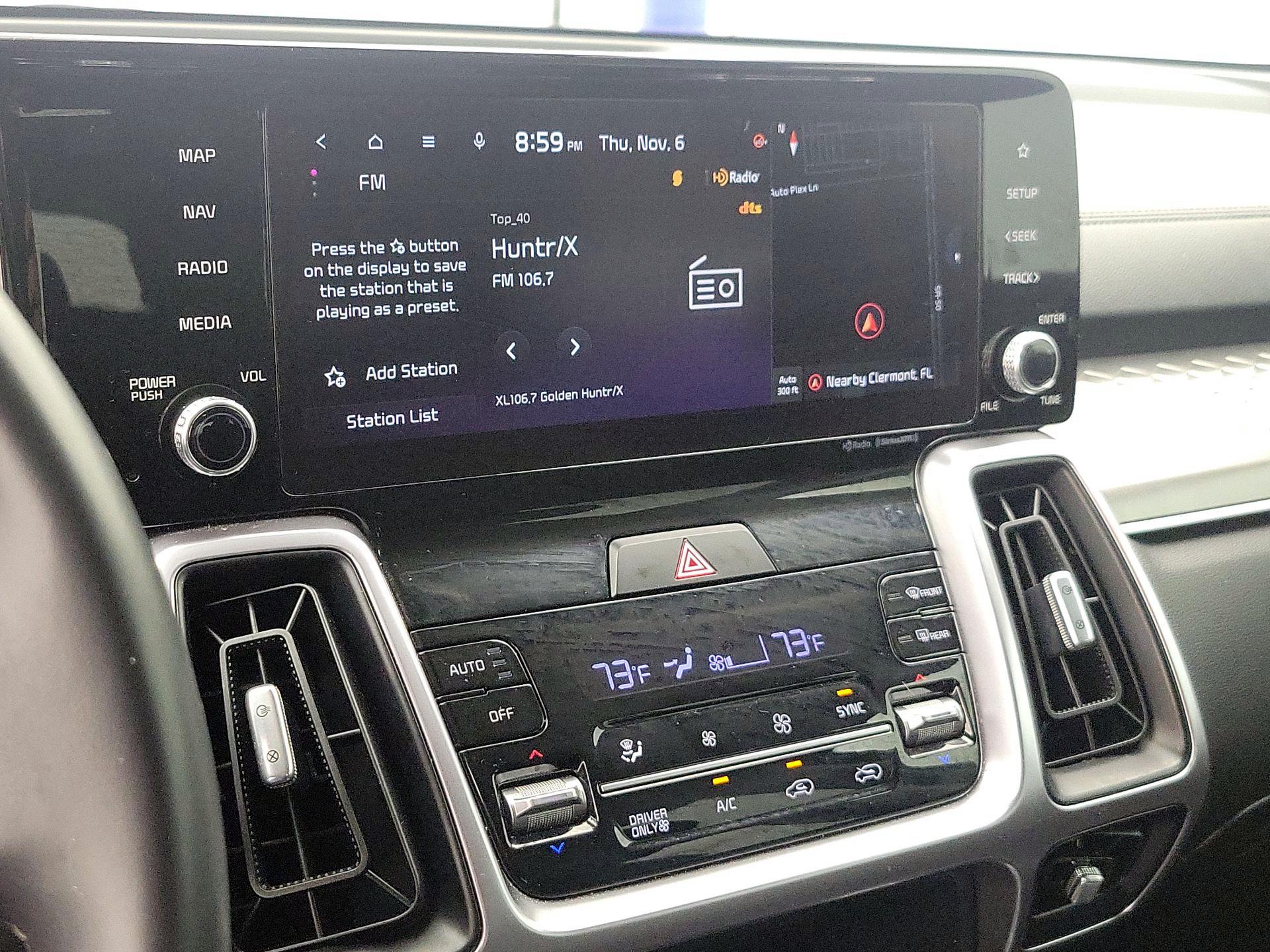 Thumbnail: 2023 Kia Sorento - 16