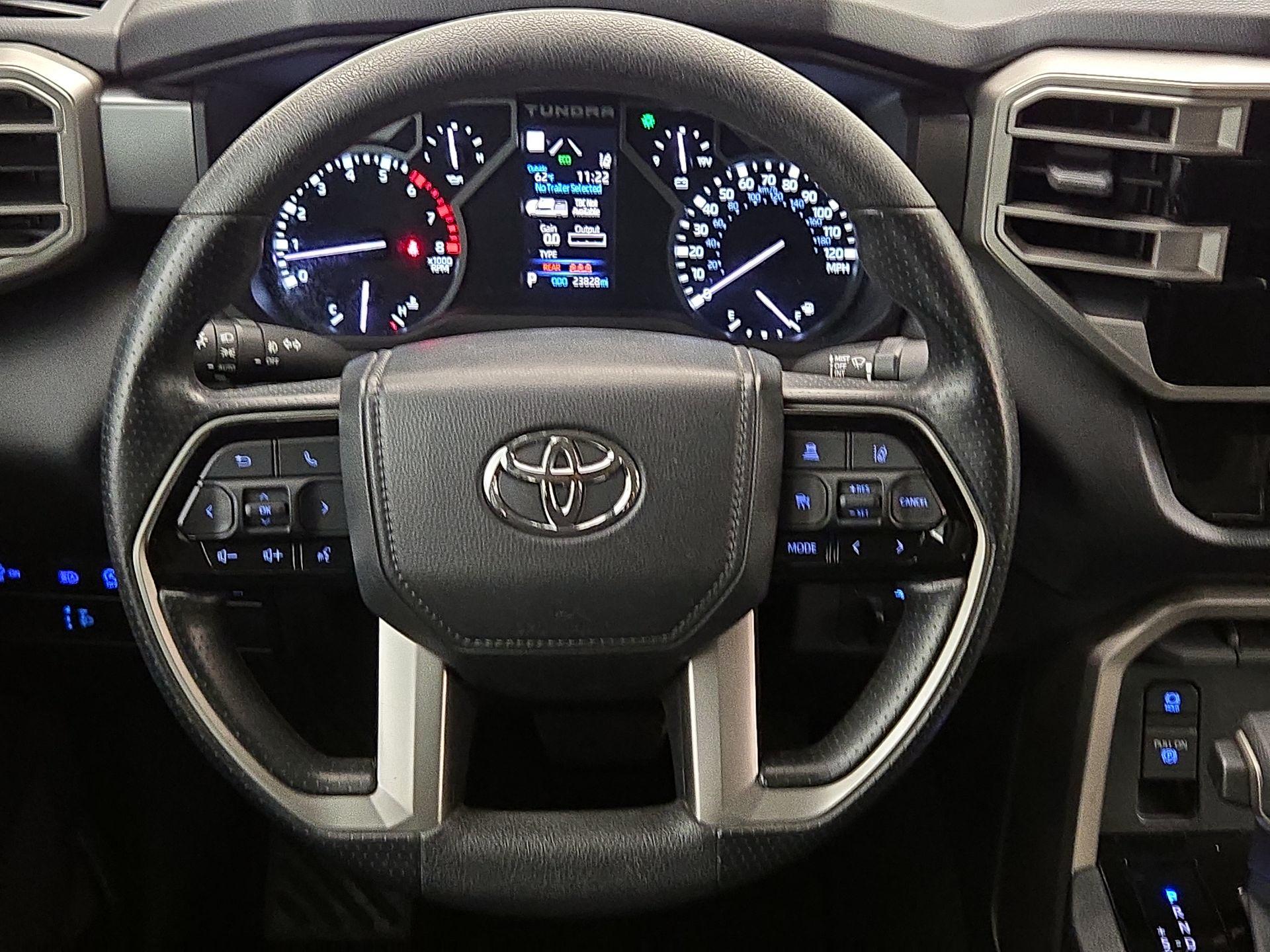 Thumbnail: 2023 Toyota Tundra - 10