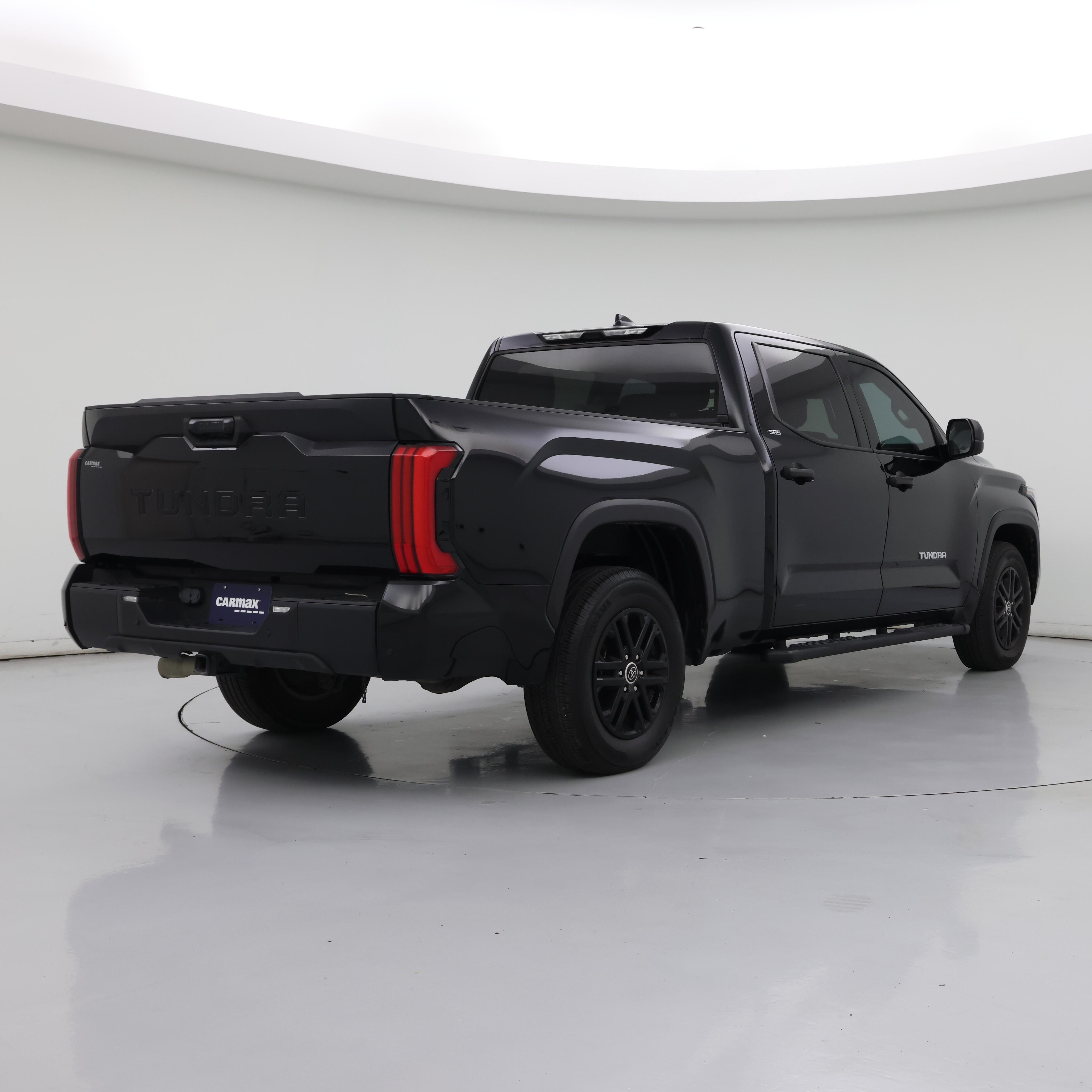 Thumbnail: 2023 Toyota Tundra - 8