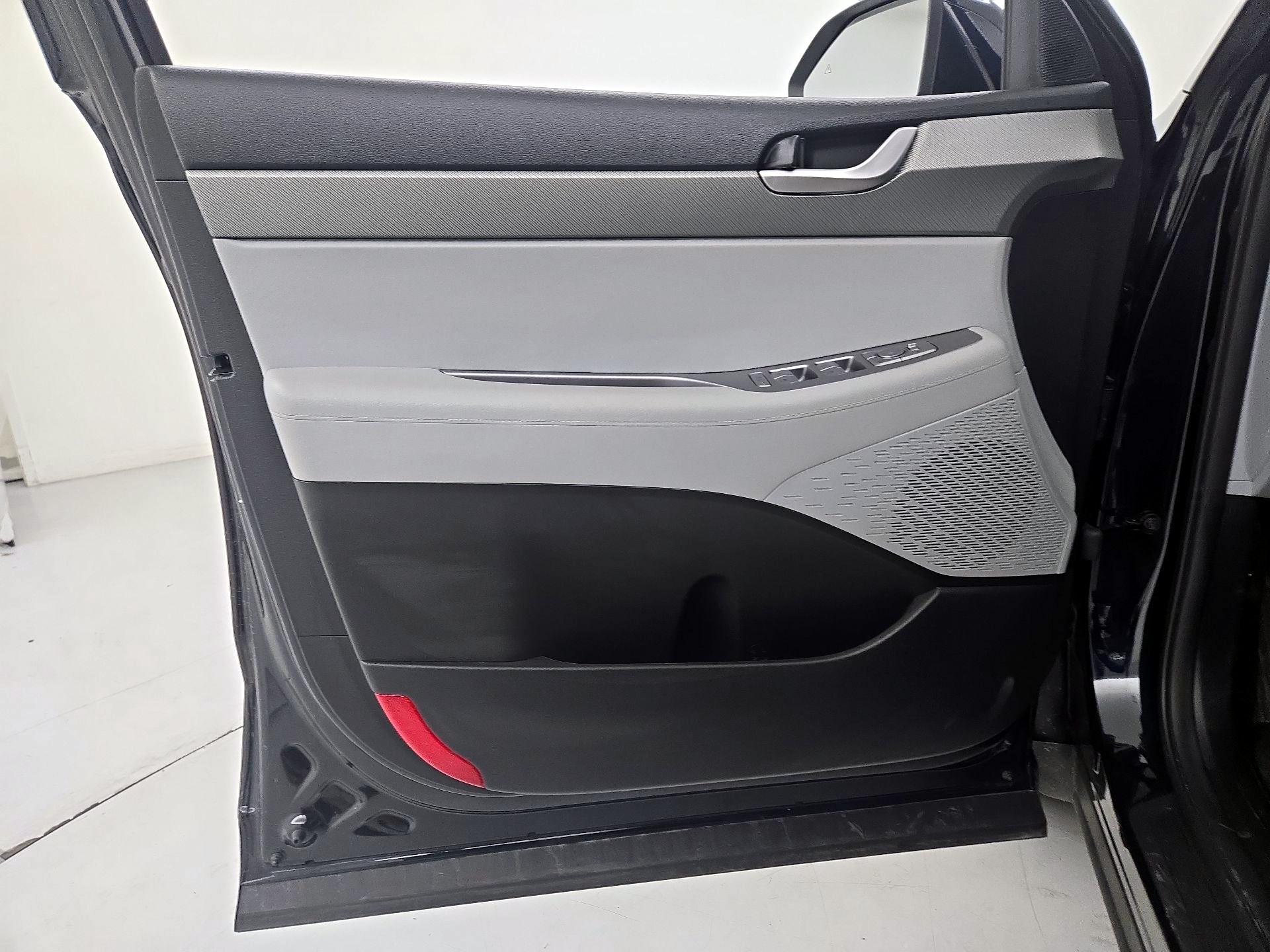 Thumbnail: 2025 Hyundai Palisade - 12