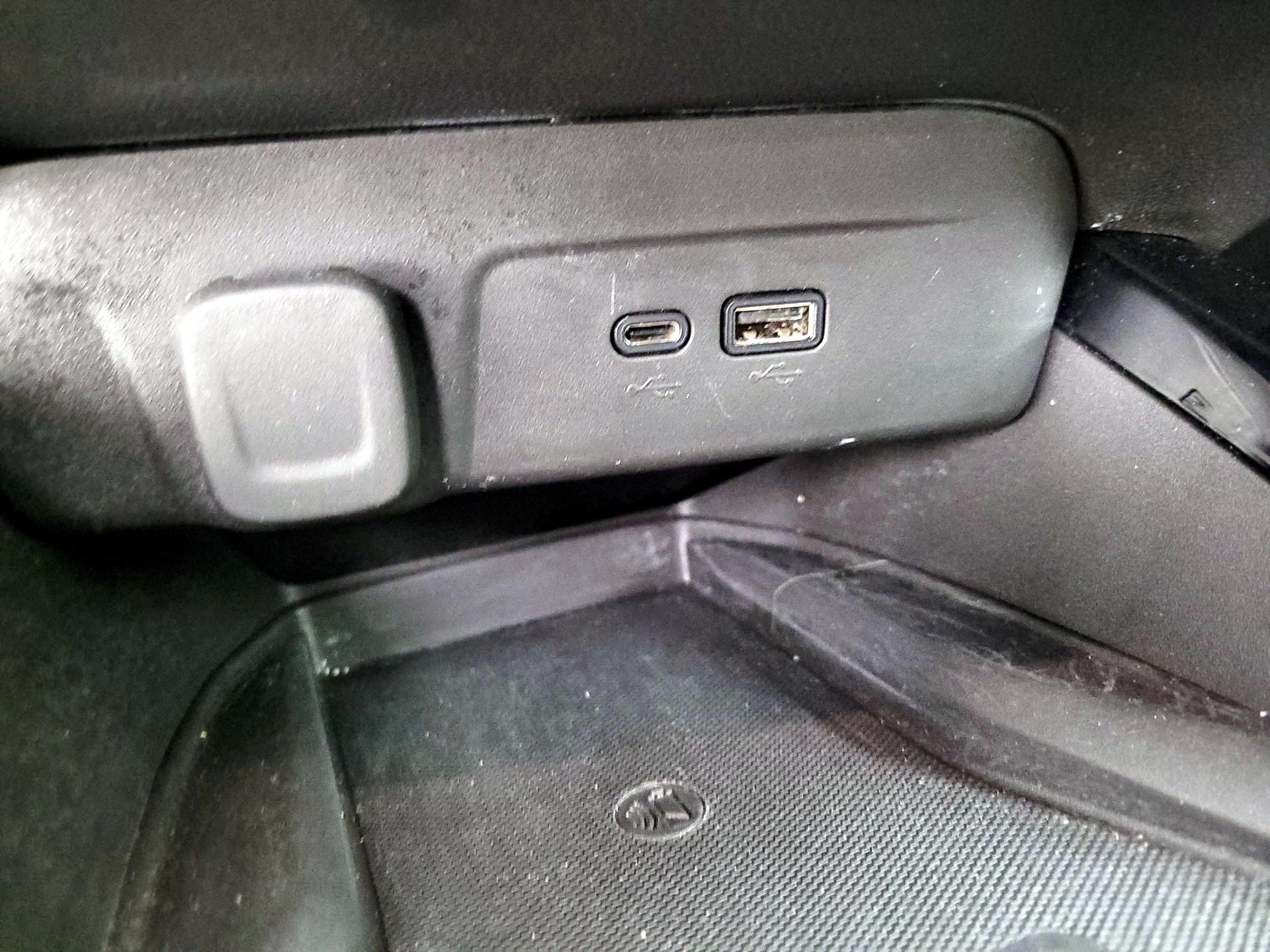 Thumbnail: 2025 Chevrolet Trax - 18