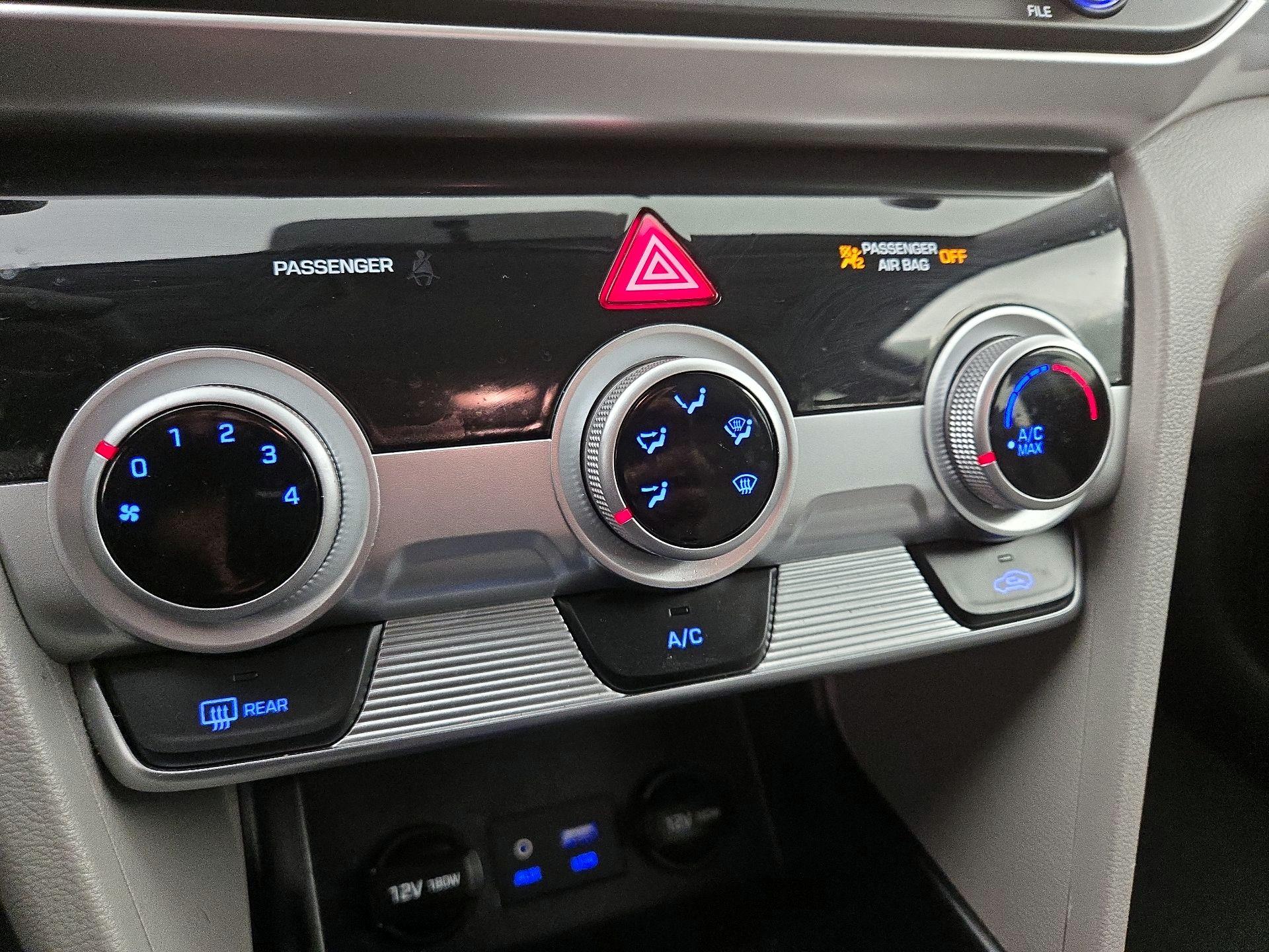 Thumbnail: 2019 Hyundai Elantra - 16