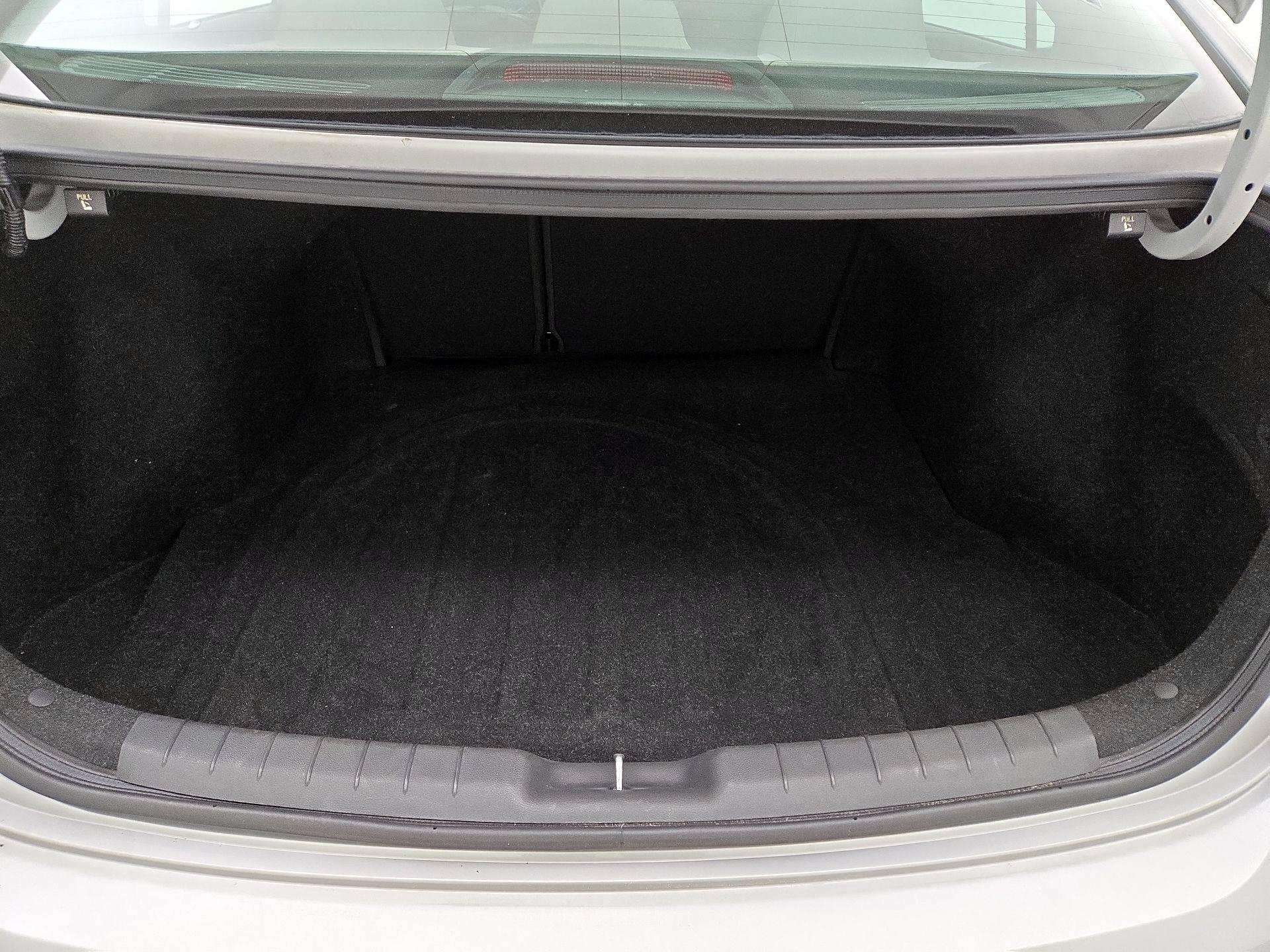 Thumbnail: 2019 Hyundai Elantra - 20