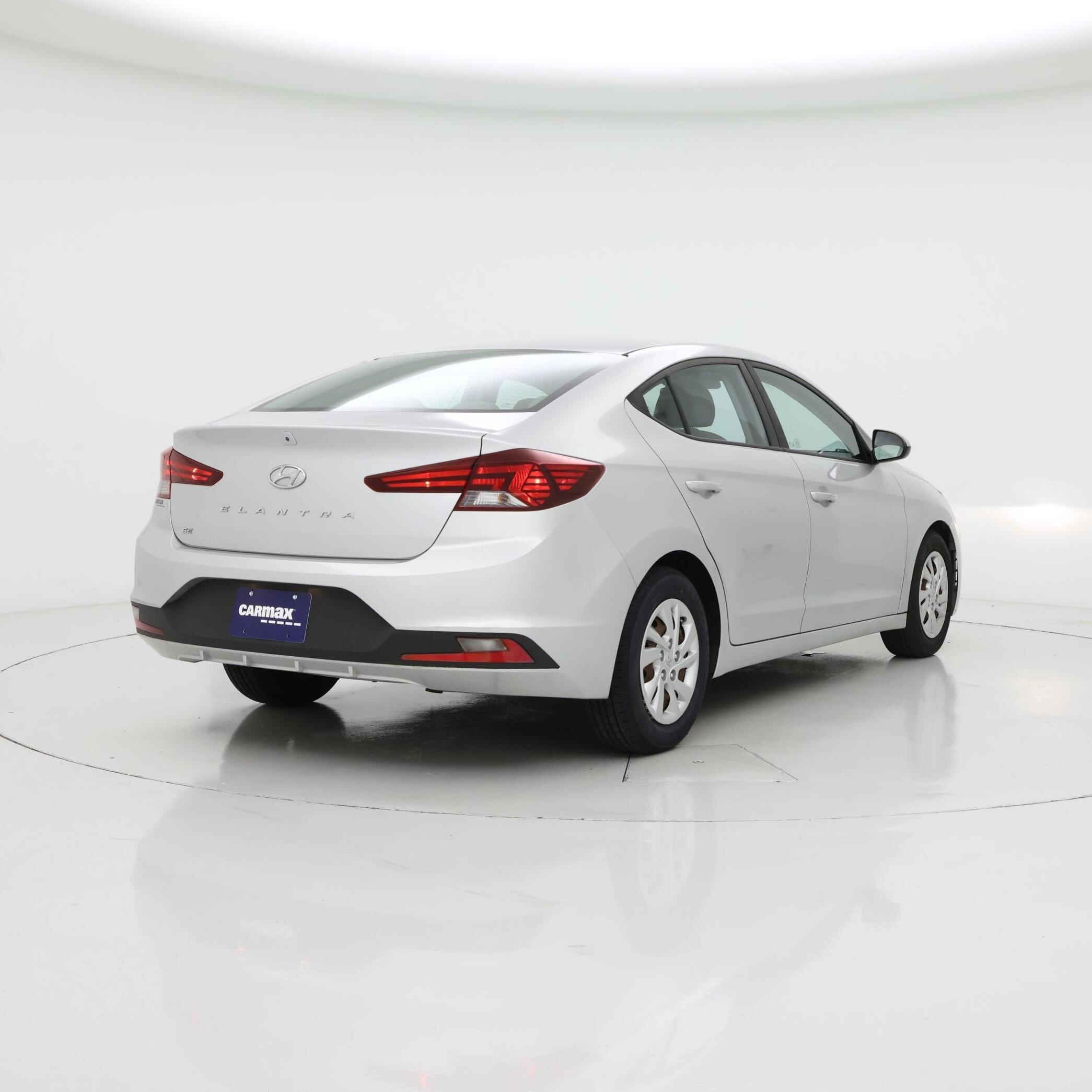 Thumbnail: 2019 Hyundai Elantra - 8