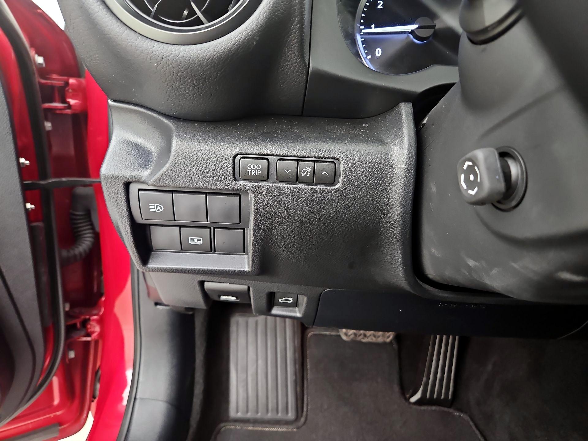 Thumbnail: 2023 Lexus IS - 13