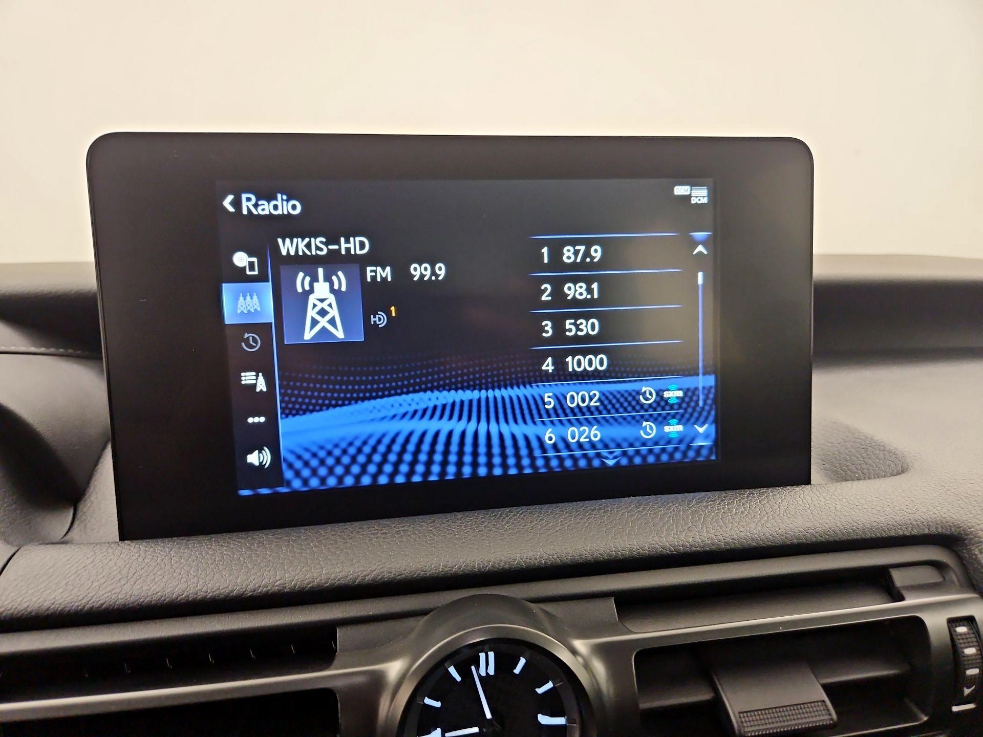 Thumbnail: 2023 Lexus IS - 15