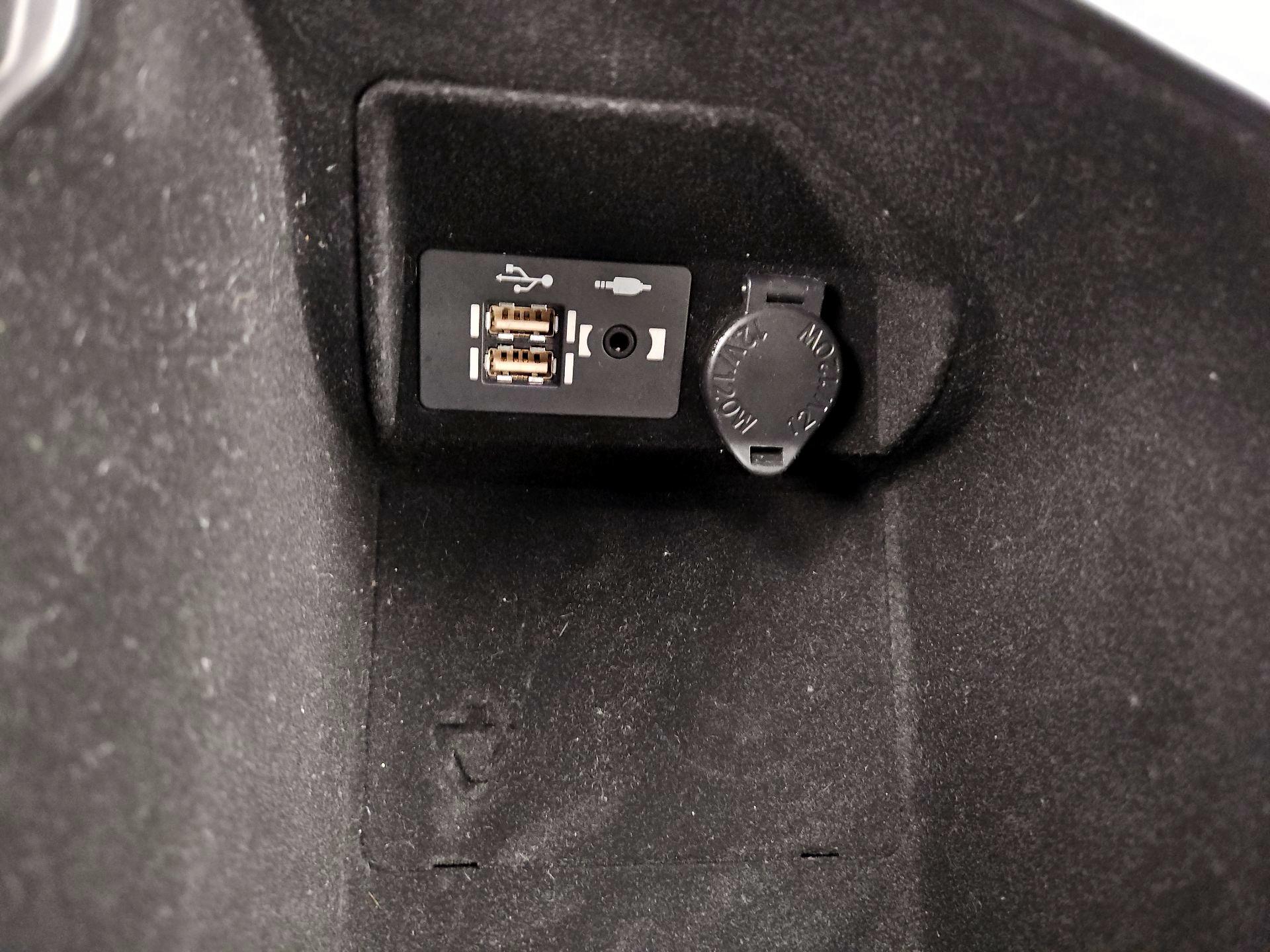 Thumbnail: 2023 Lexus IS - 18