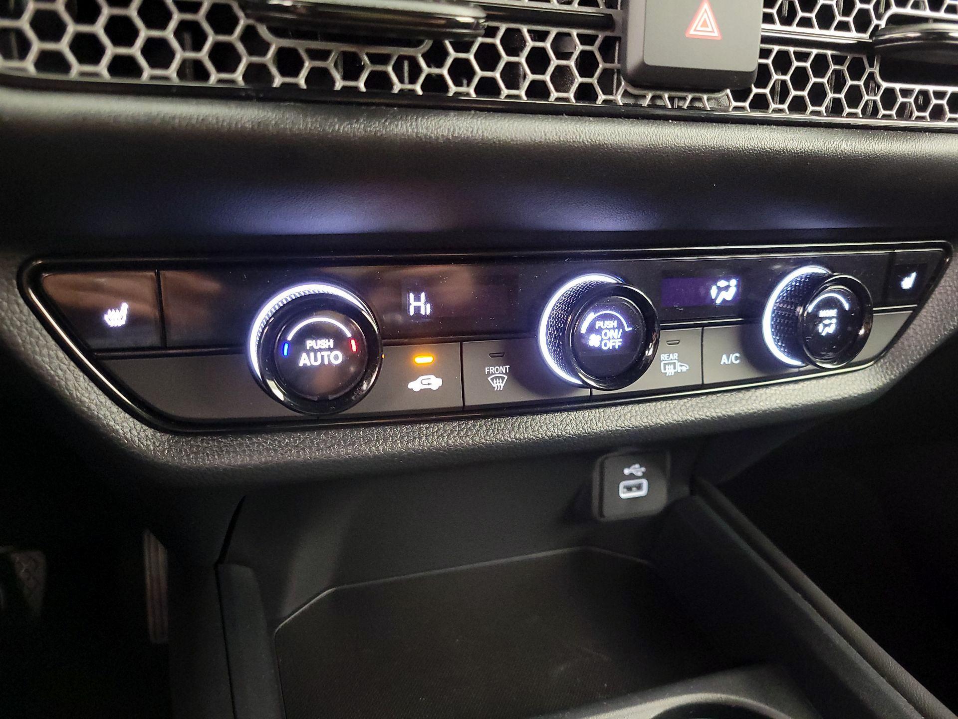 Thumbnail: 2025 Honda HR-V - 16