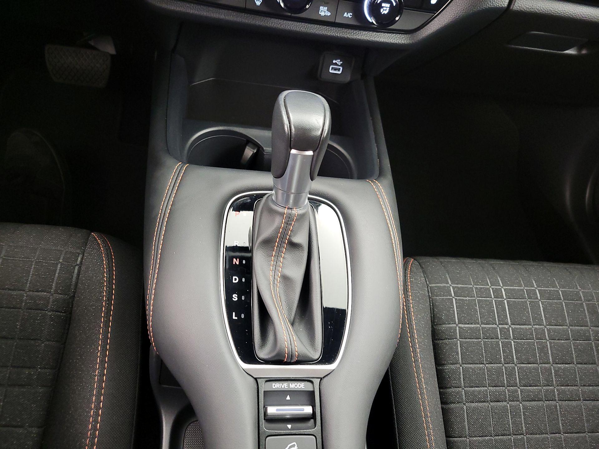 Thumbnail: 2025 Honda HR-V - 17