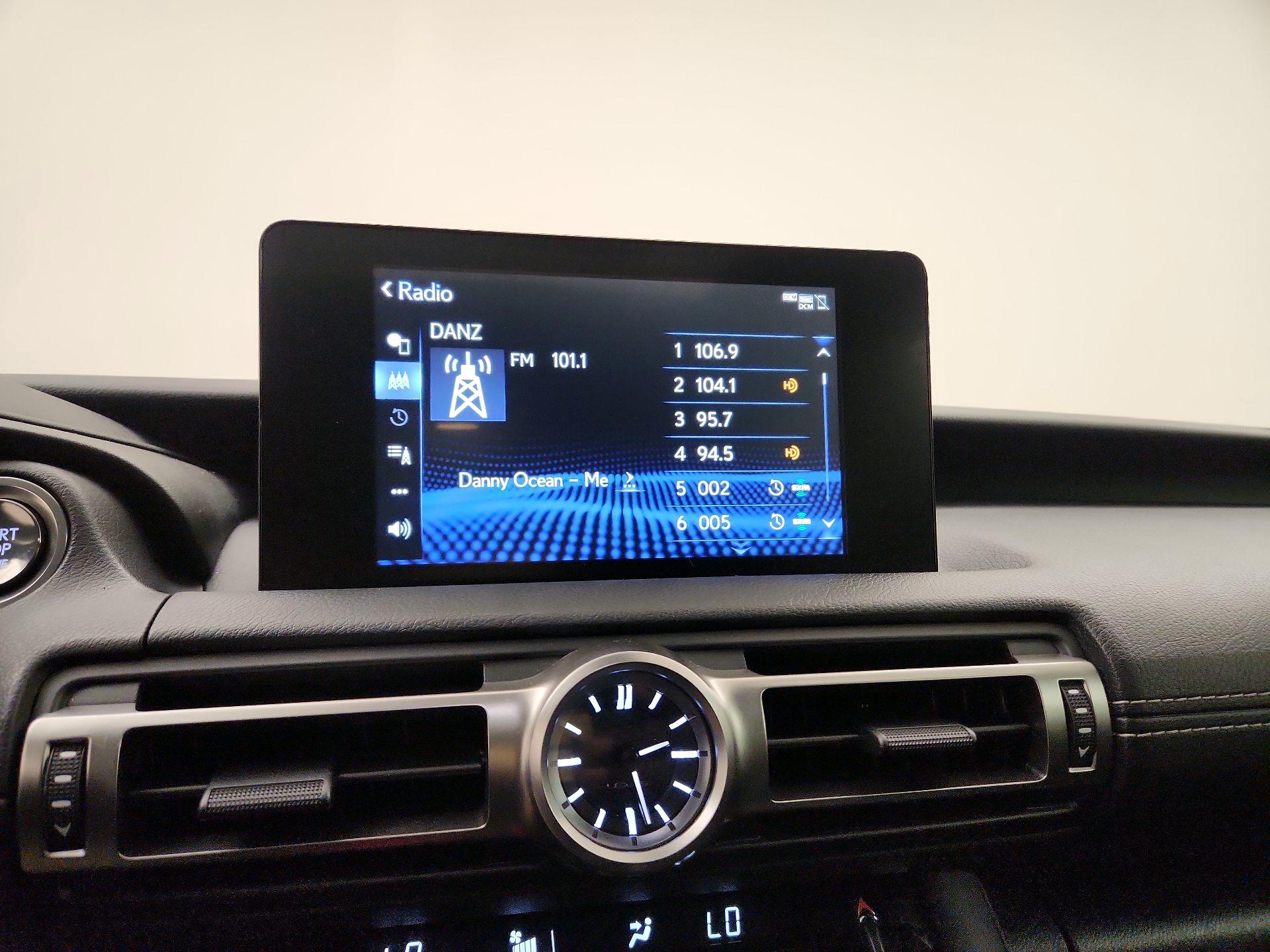 Thumbnail: 2022 Lexus IS - 15