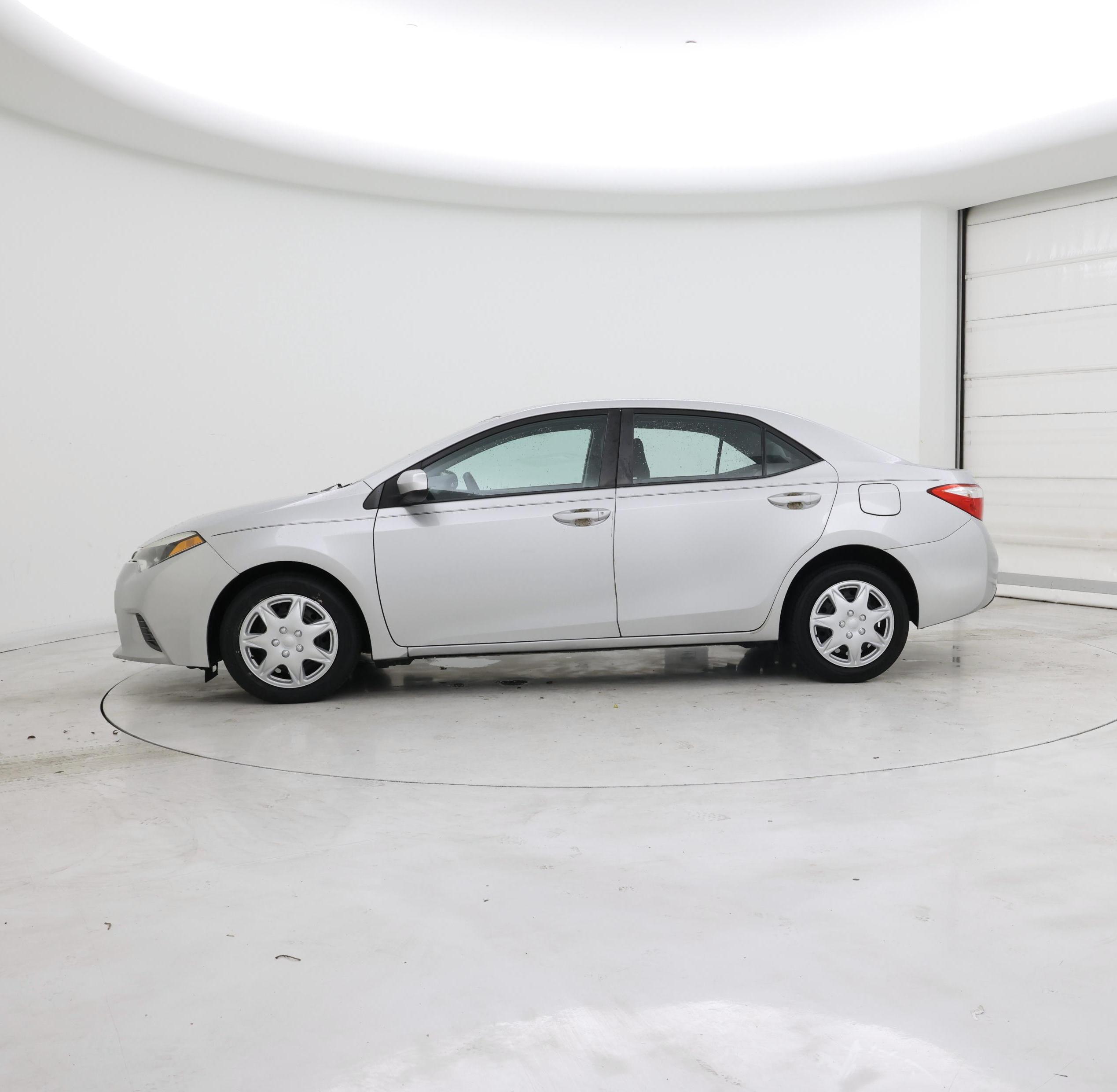 Thumbnail: 2016 Toyota Corolla - 3