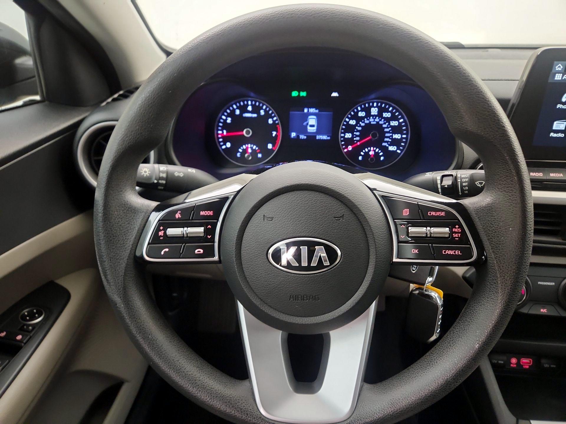 Thumbnail: 2020 Kia Forte - 10