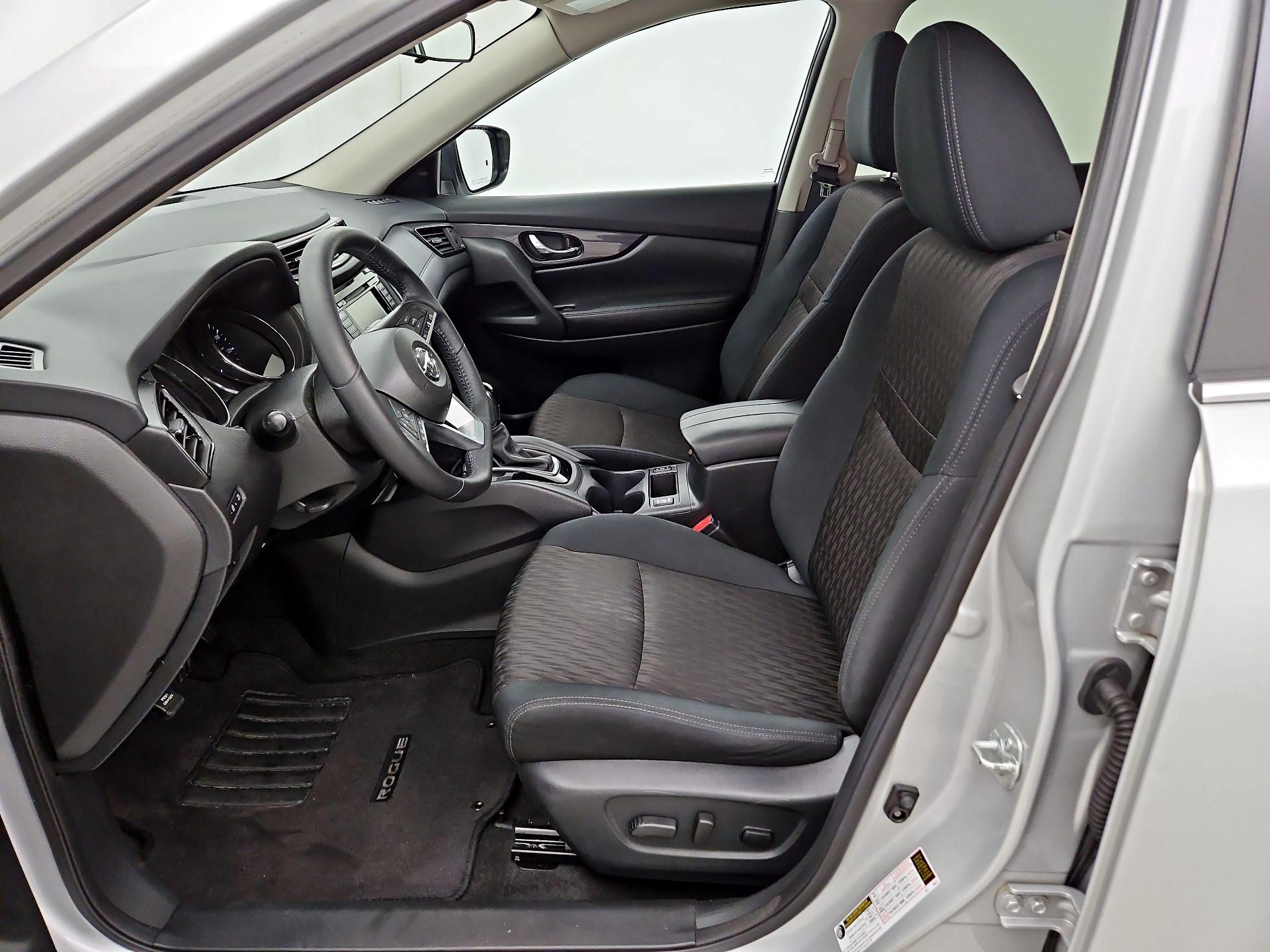 Thumbnail: 2018 Nissan Rogue - 11