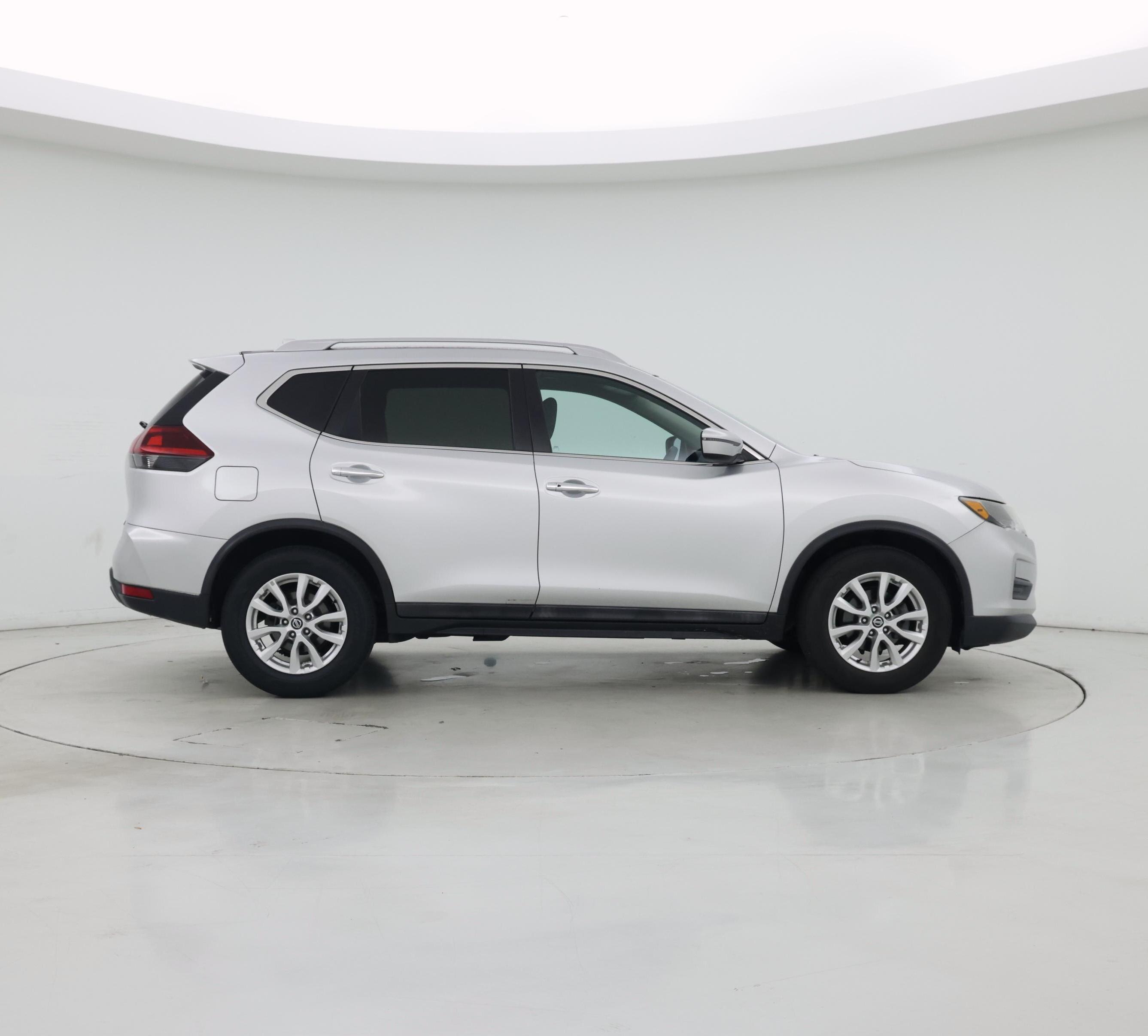 Thumbnail: 2018 Nissan Rogue - 7