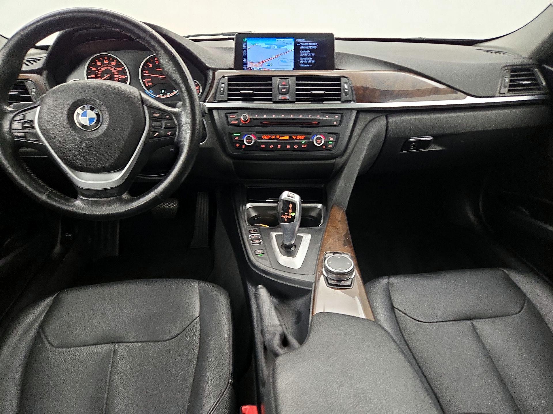 Thumbnail: 2015 BMW 3 Series - 9