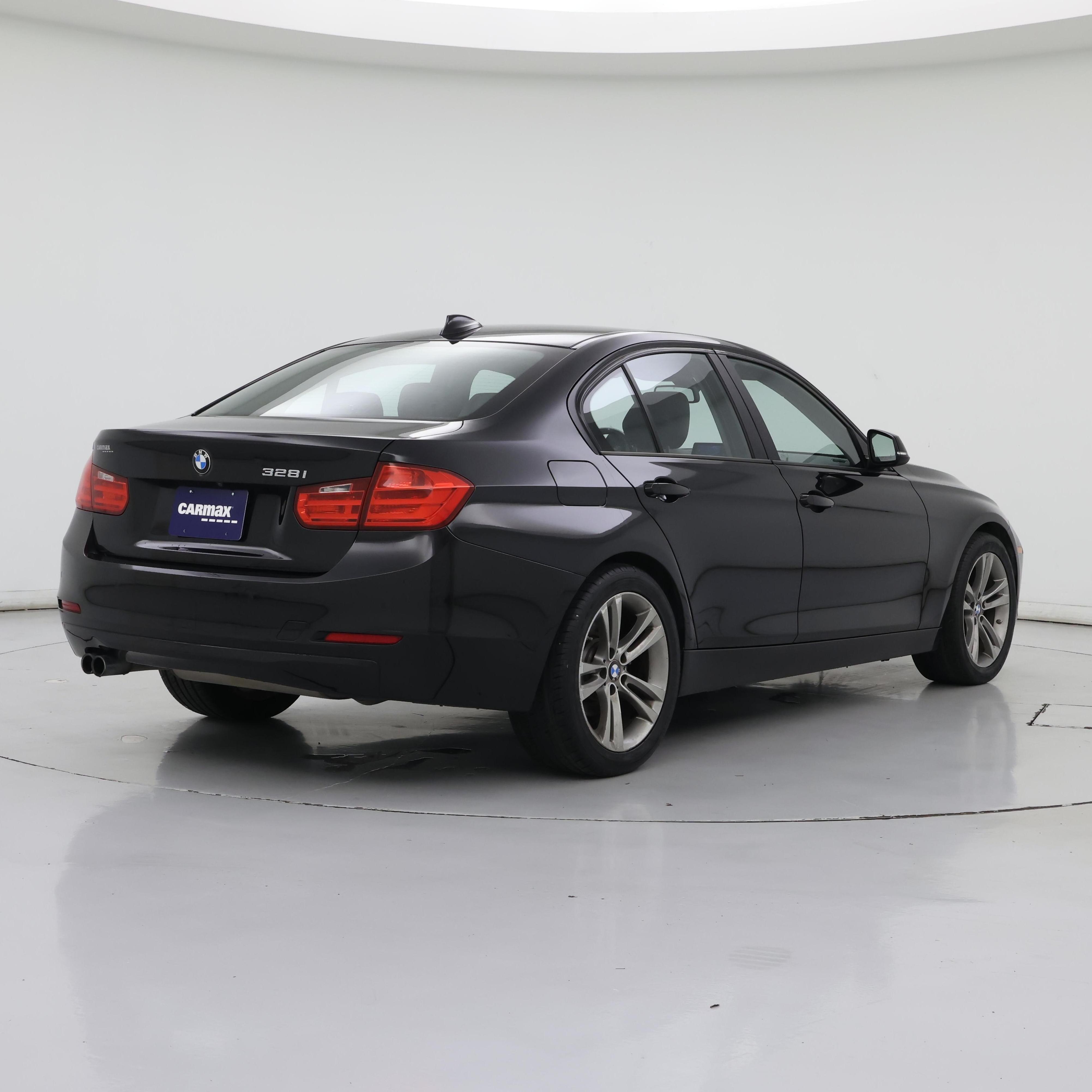 Thumbnail: 2015 BMW 3 Series - 8